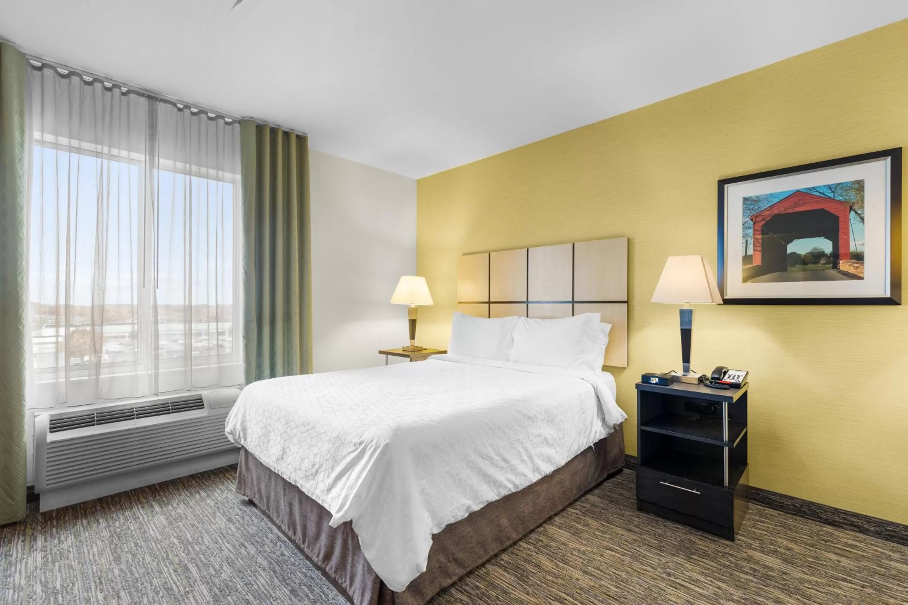 Studio Queen Suite in Candlewood Suites Erie by IHG