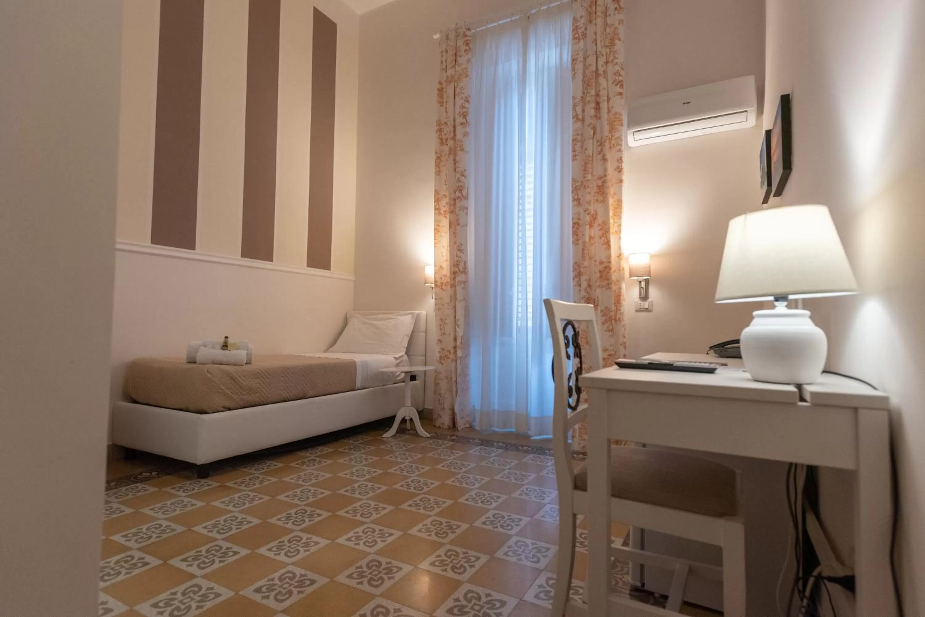 Single Room with Balcony in Liberty Palace