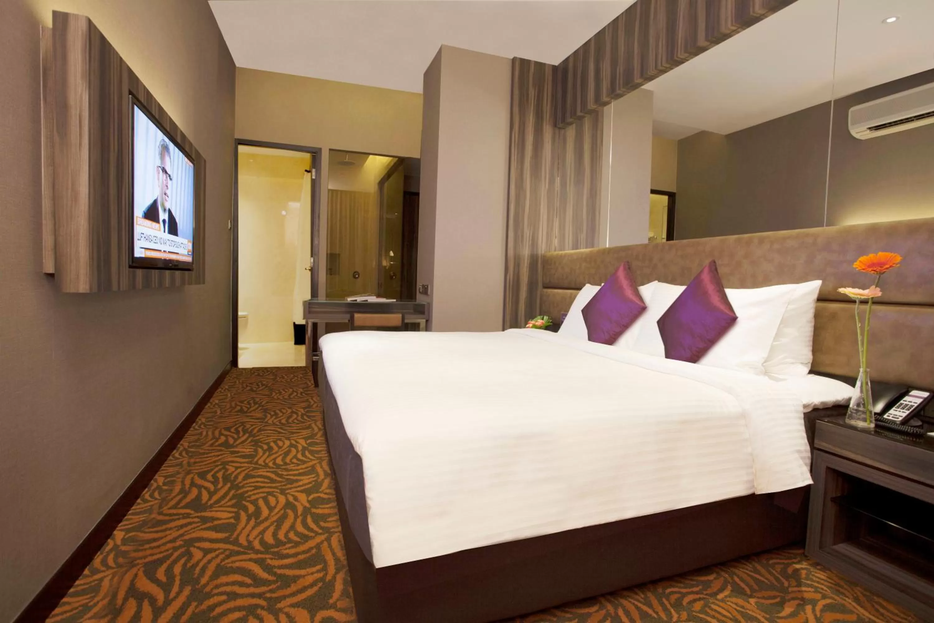 Premier Room in Aqueen Hotel Paya Lebar