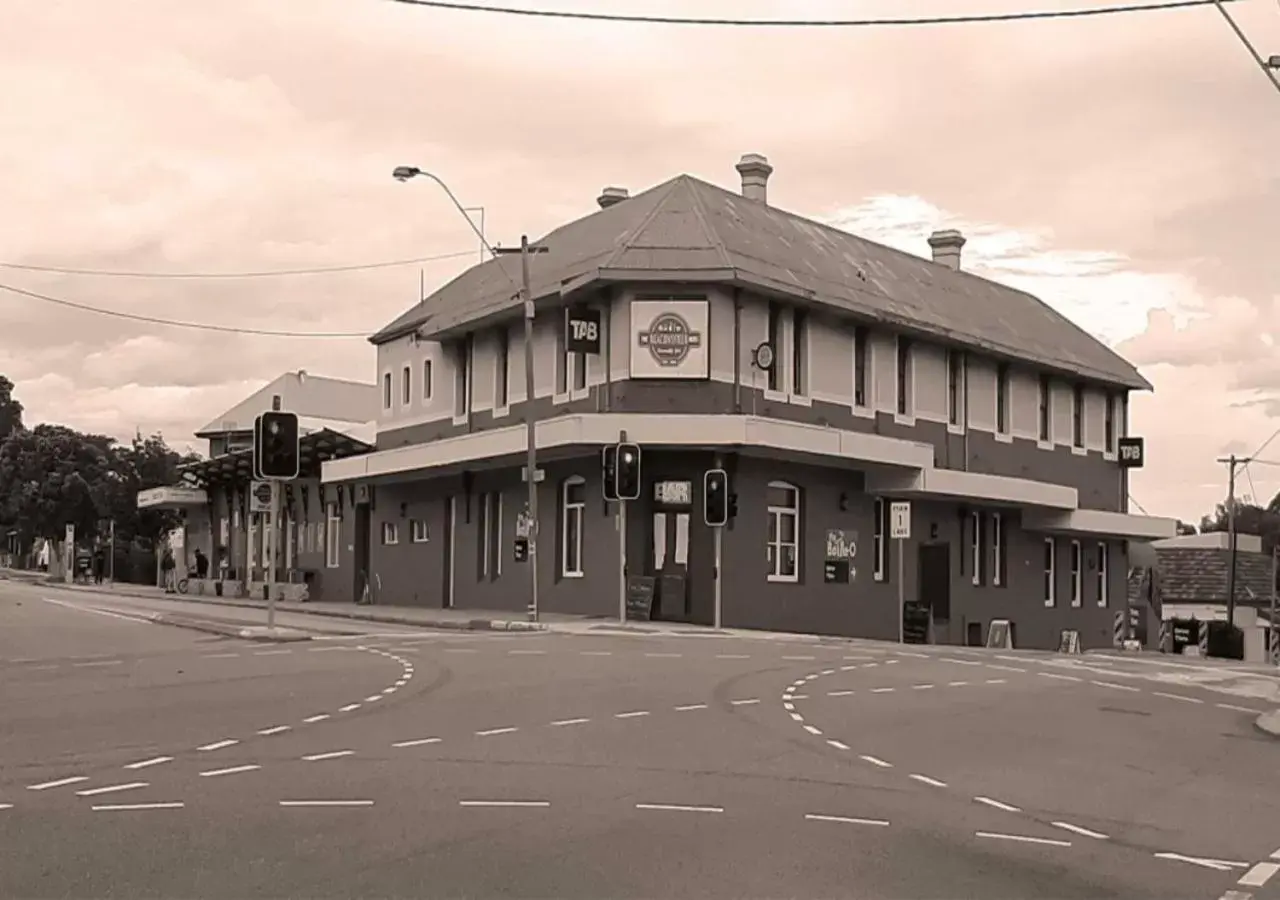 The Beaconsfield Hotel The Beaconsfield Hotel