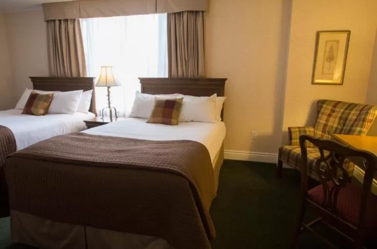Standard Double Room in The Gananoque Inn & Spa