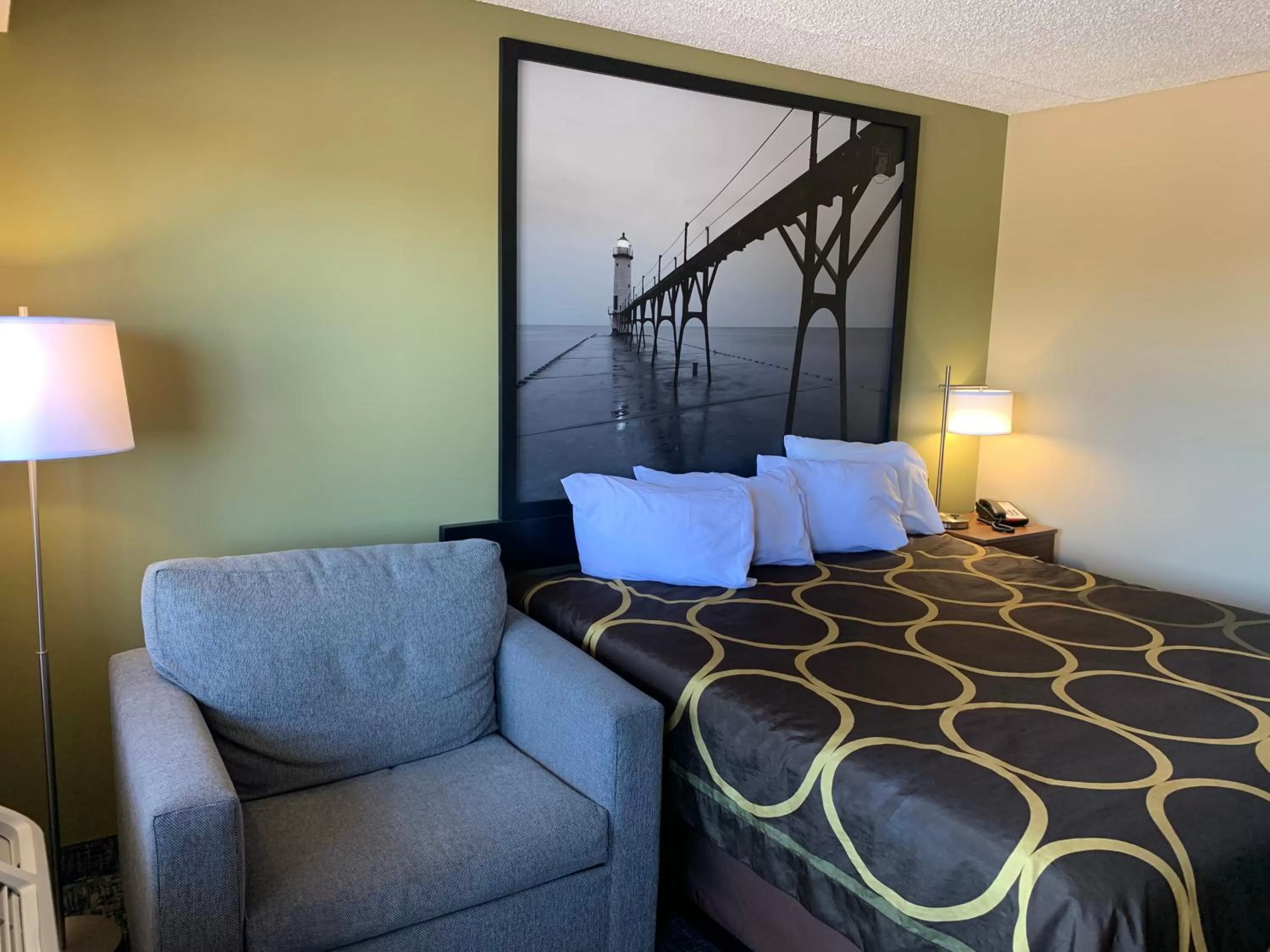 1 King Bed and 1 Queen Bed, One Bedroom, Suite, Non-Smoking in Super 8 by Wyndham Petoskey