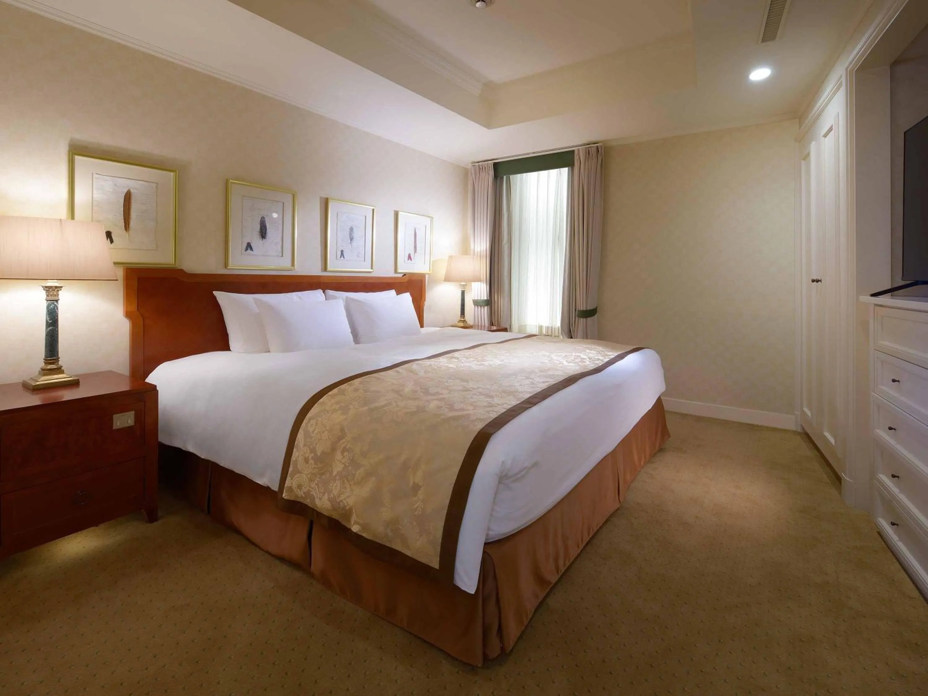 King Suite in Nagoya Kanko Hotel