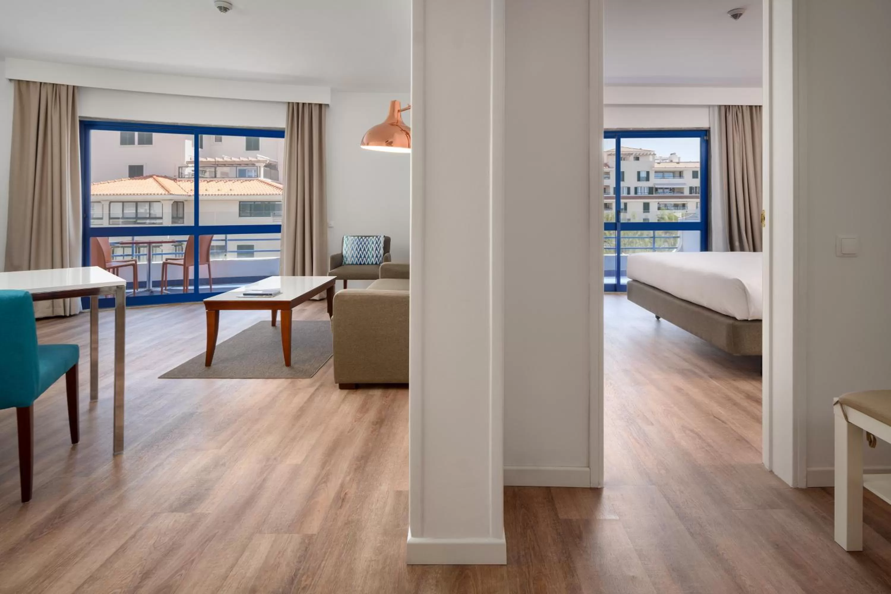 Deluxe Suite with Extra Bed in Hotel Pestana Cascais Ocean & Conference Aparthotel