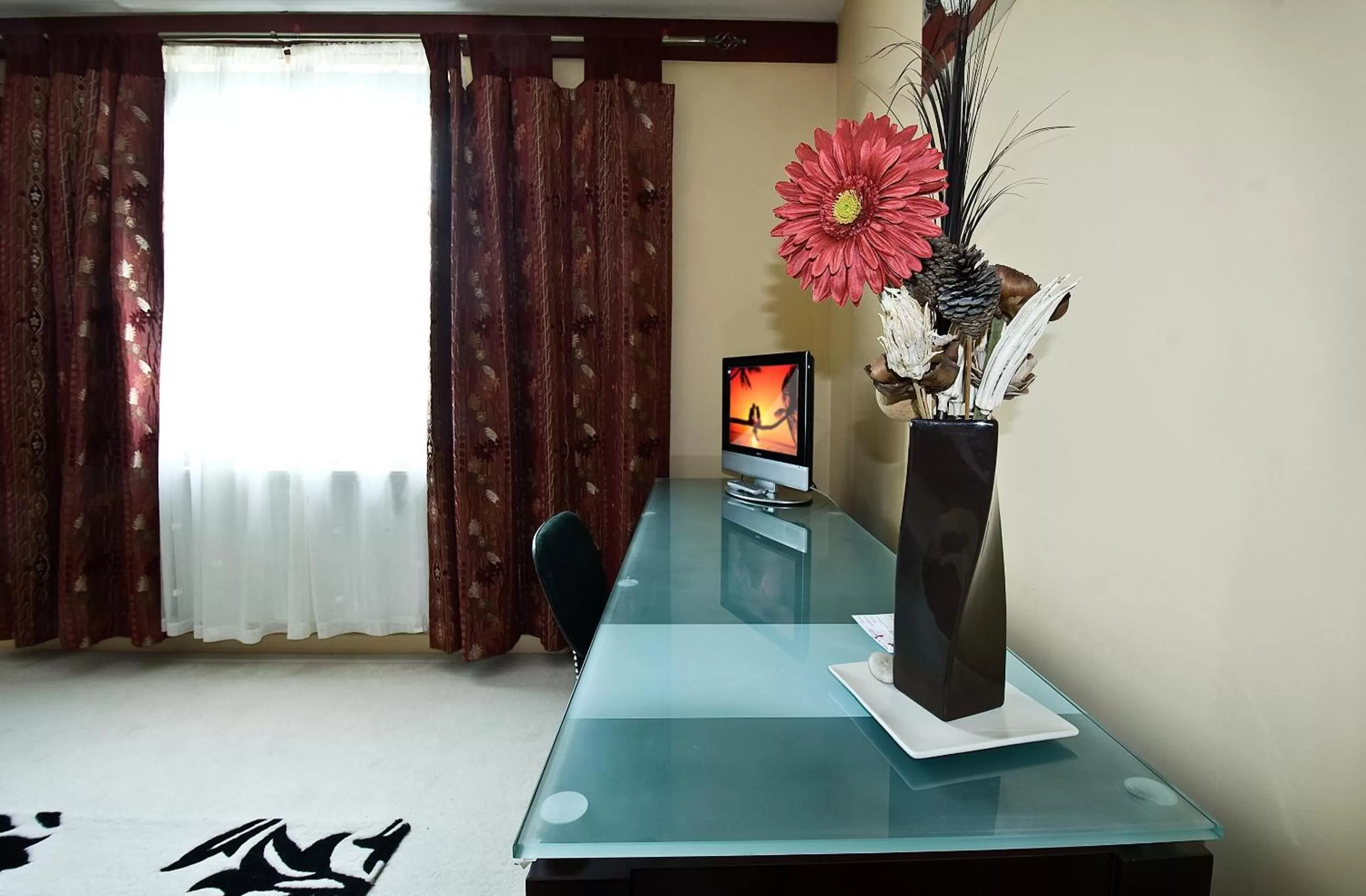 Superior Quadruple Room in Desalis Hotel London Stansted