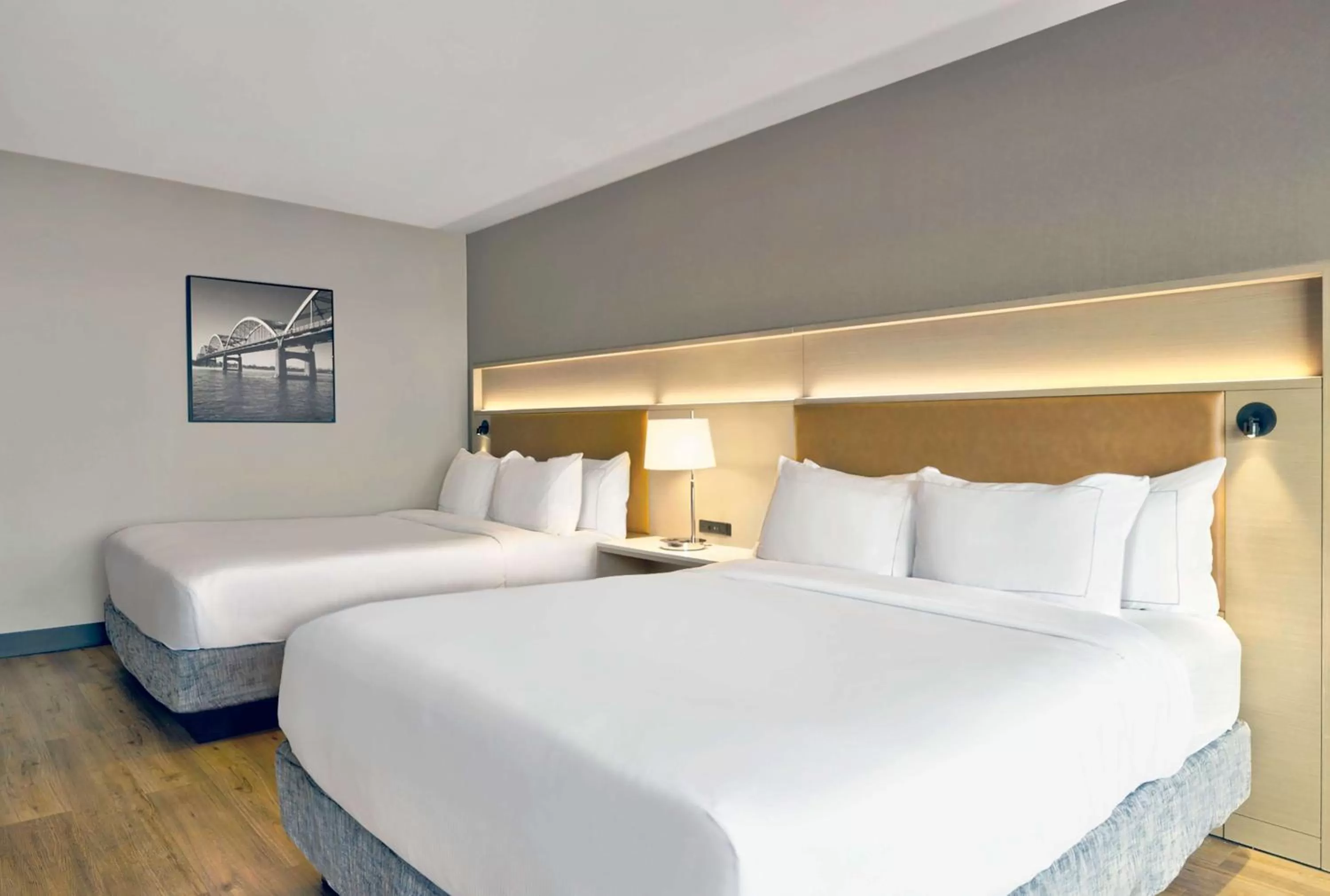 Queen Room with Two Queen Beds in DoubleTree by Hilton Davenport