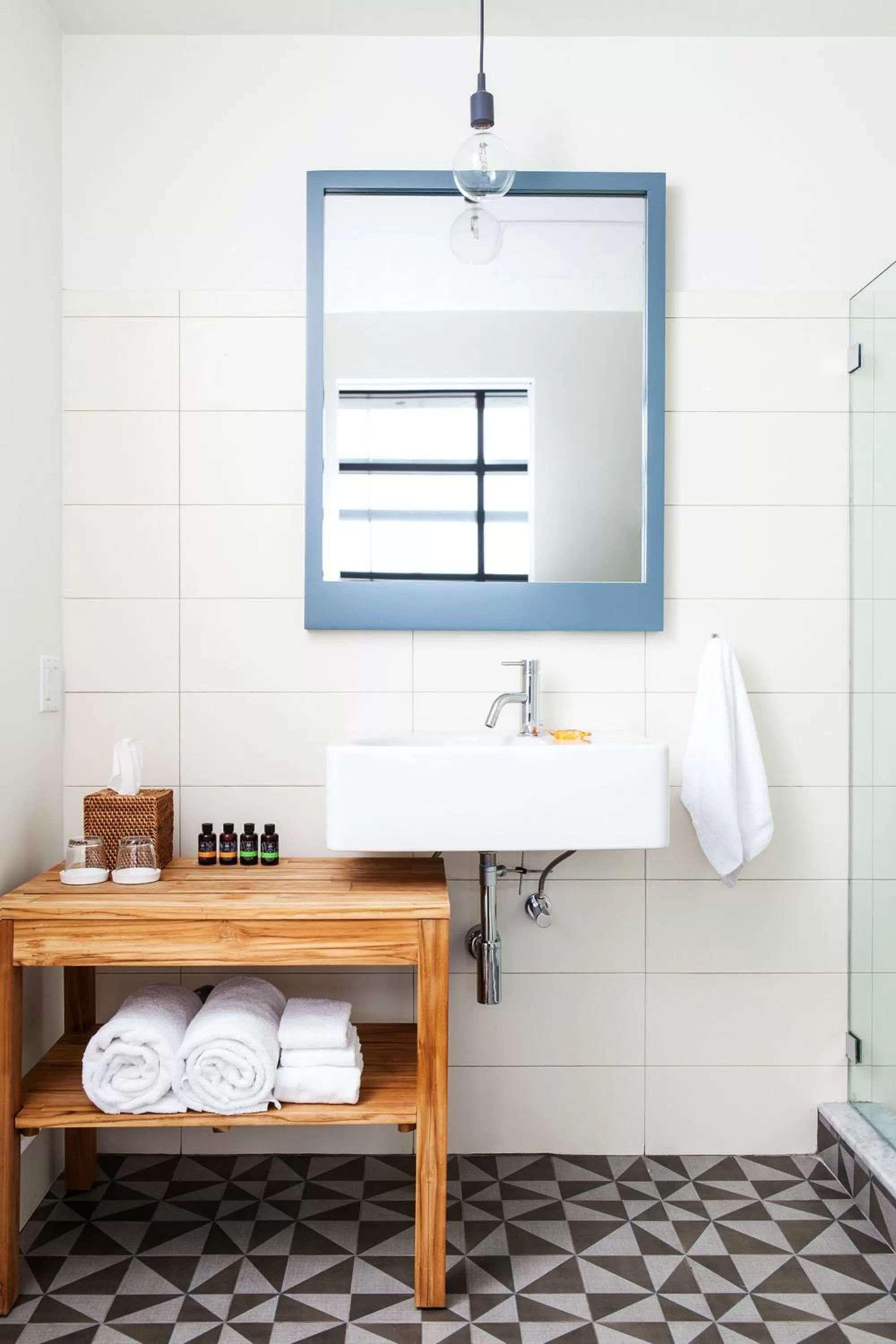 King Room with Manhattan View Balcony in Boro Hotel