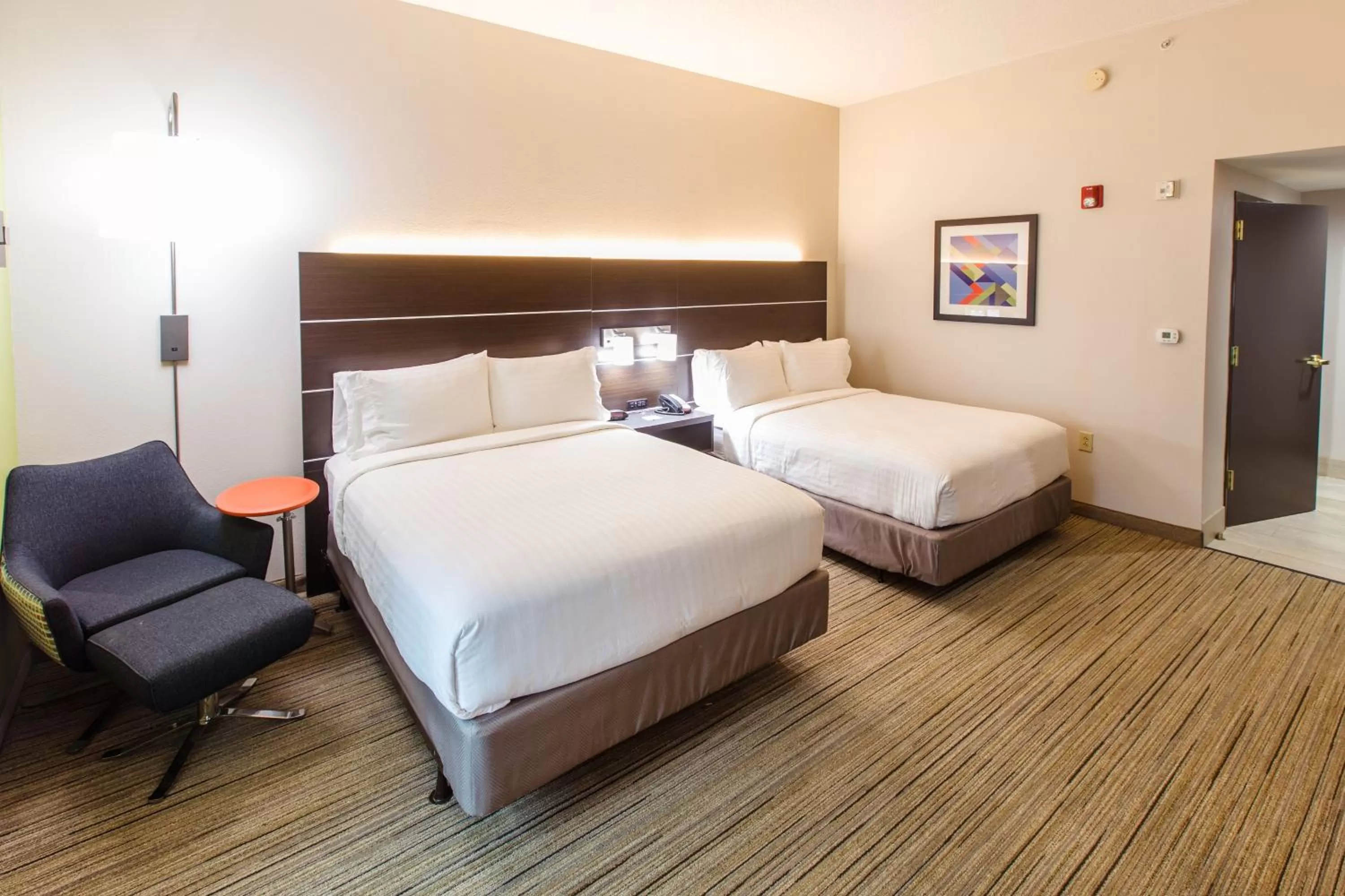 Suite with Two Beds - Non-Smoking in Holiday Inn Express Hotel & Suites Harriman by IHG