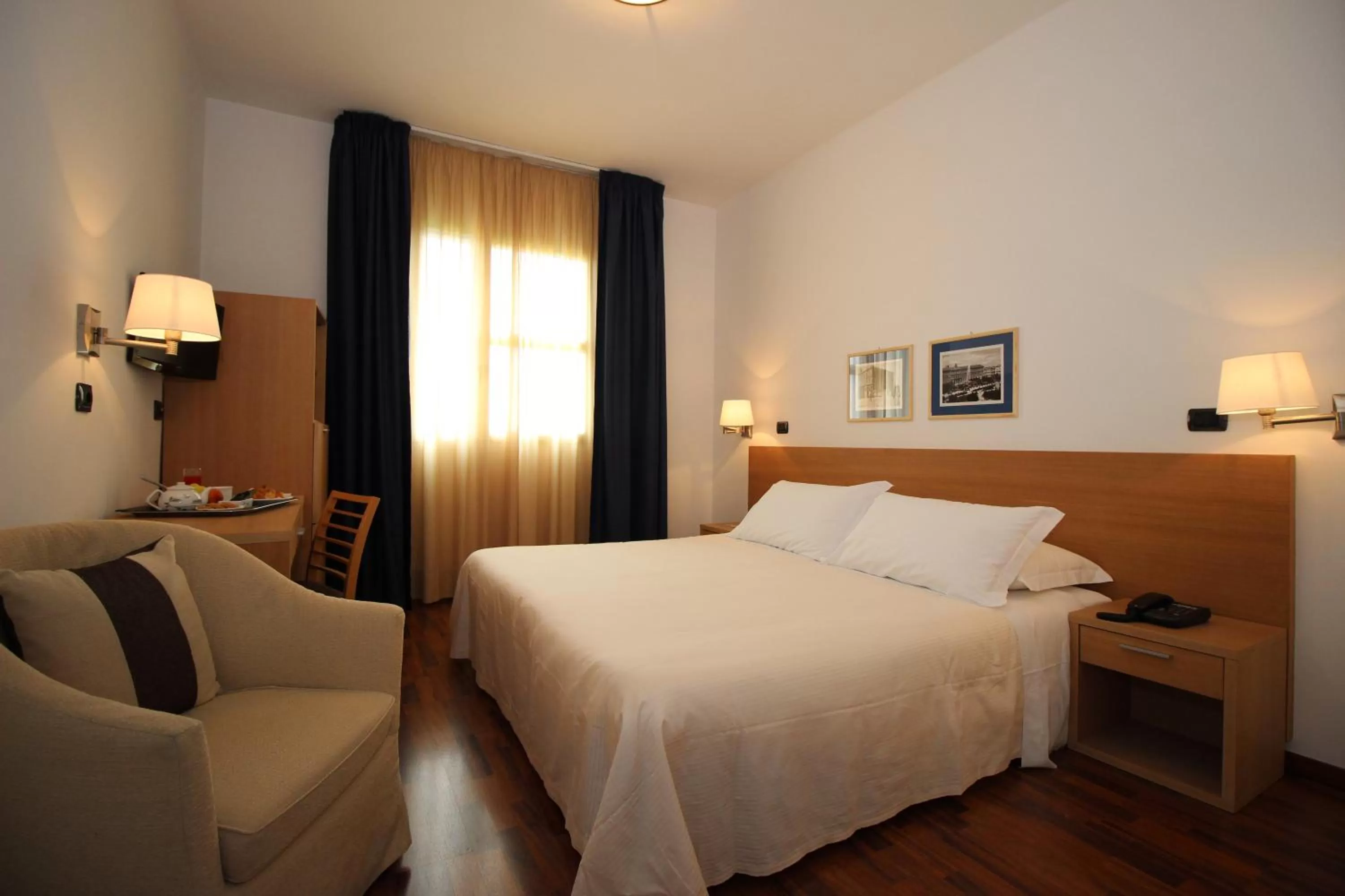 Standard Double or Twin Room in Hotel Majesty Bari