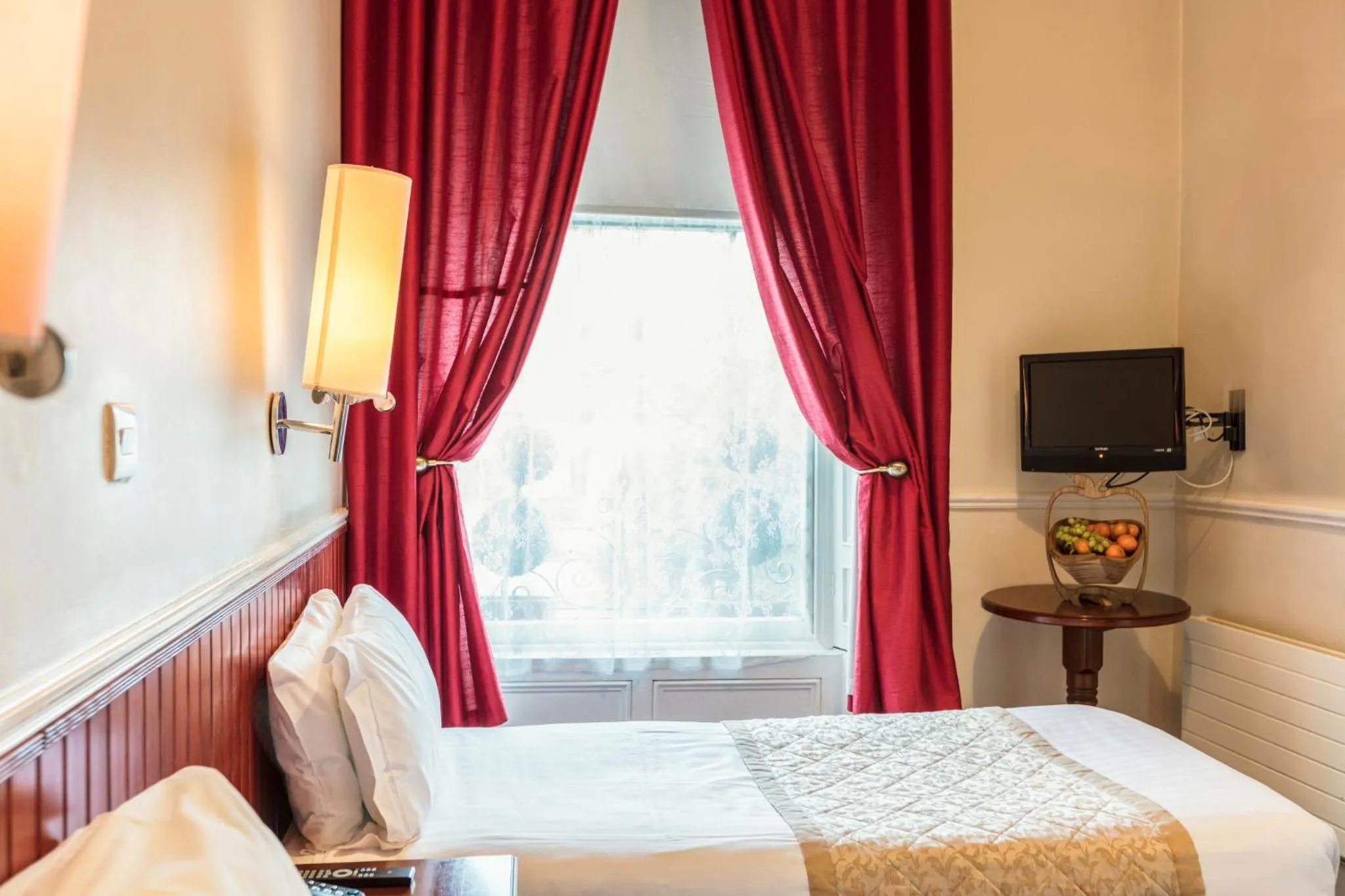 Single Room in The Lansdowne Hotel