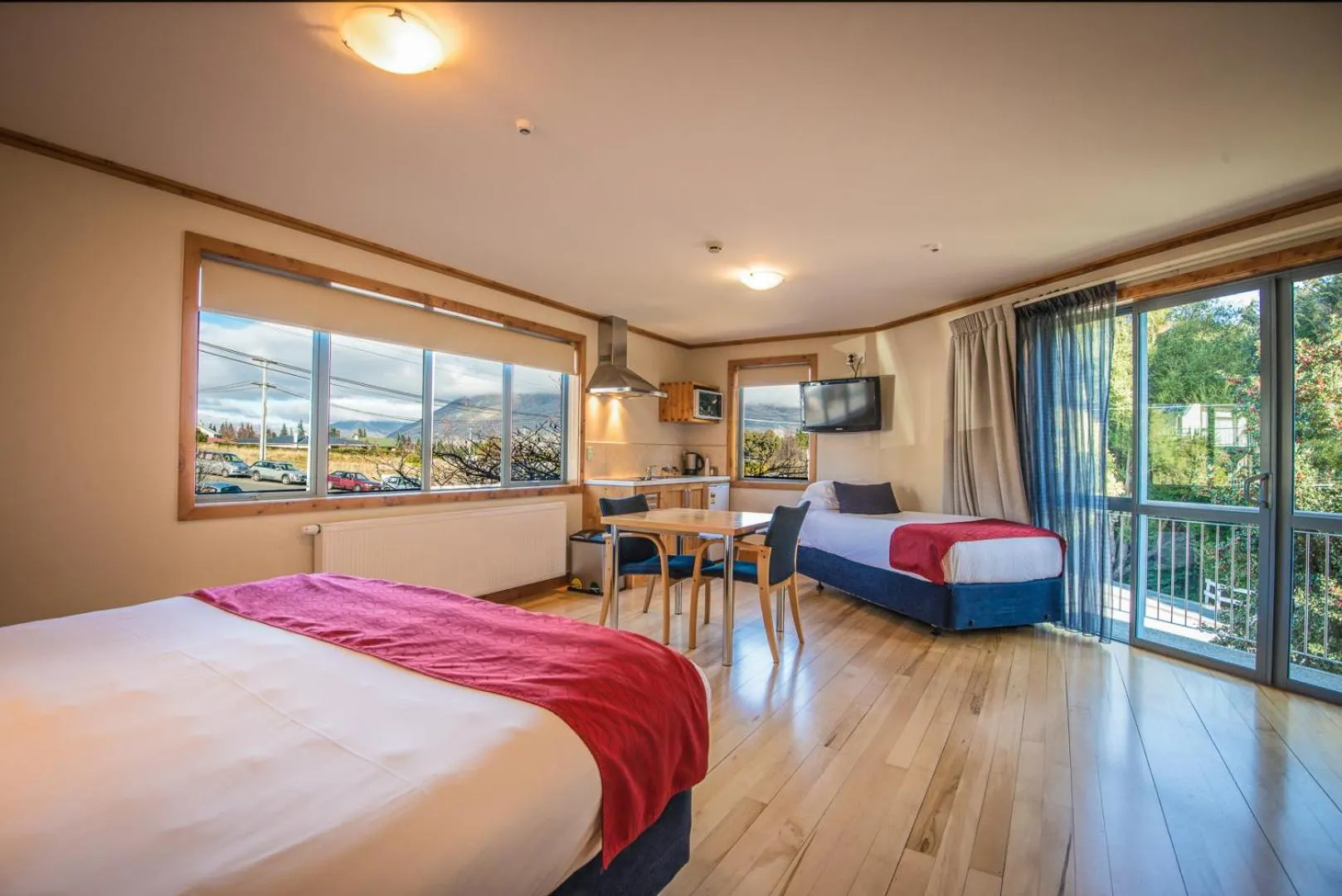 Deluxe Studio in Coronation Lodge