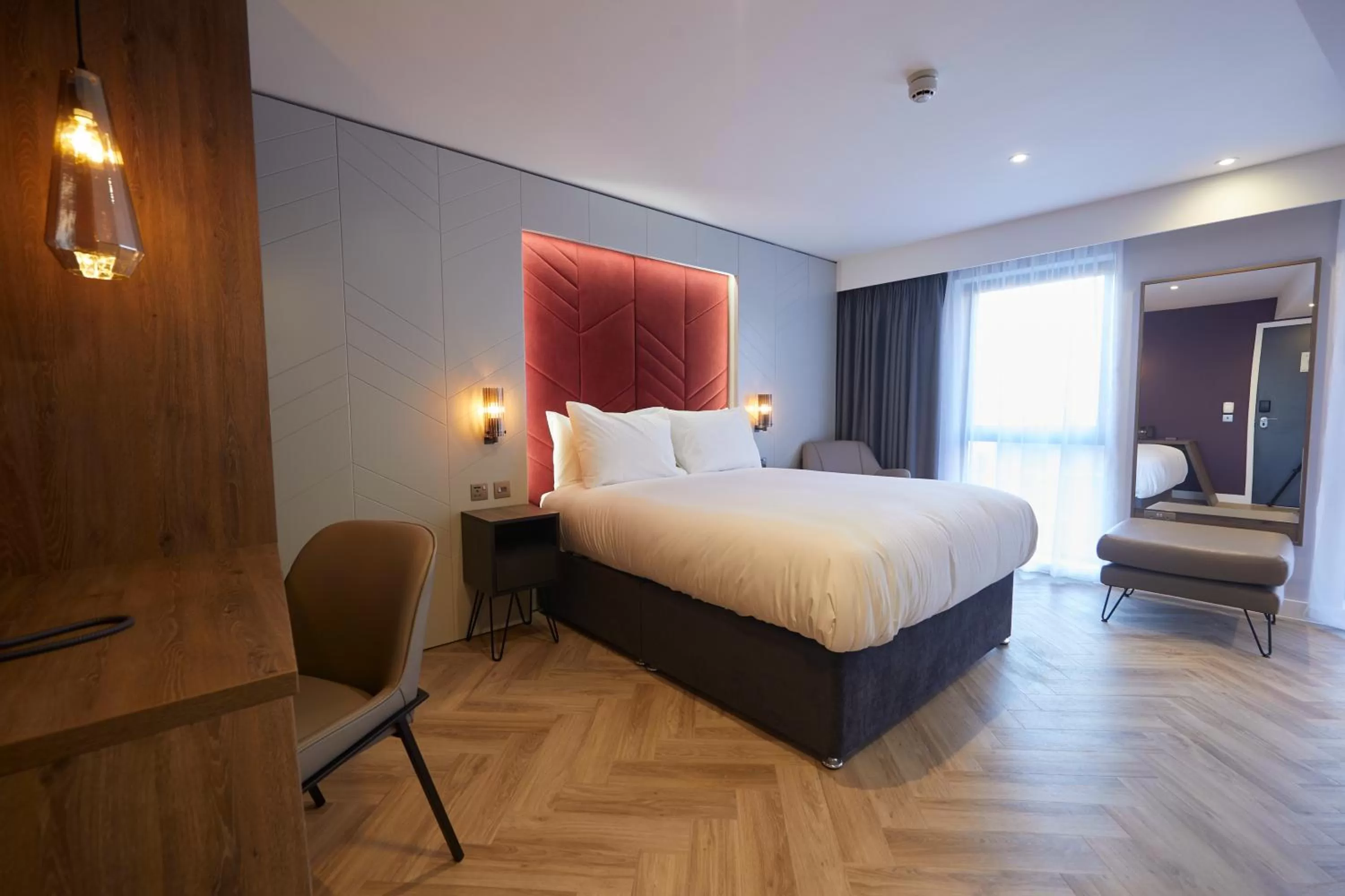 Smart Studio with View in Roomzzz York City