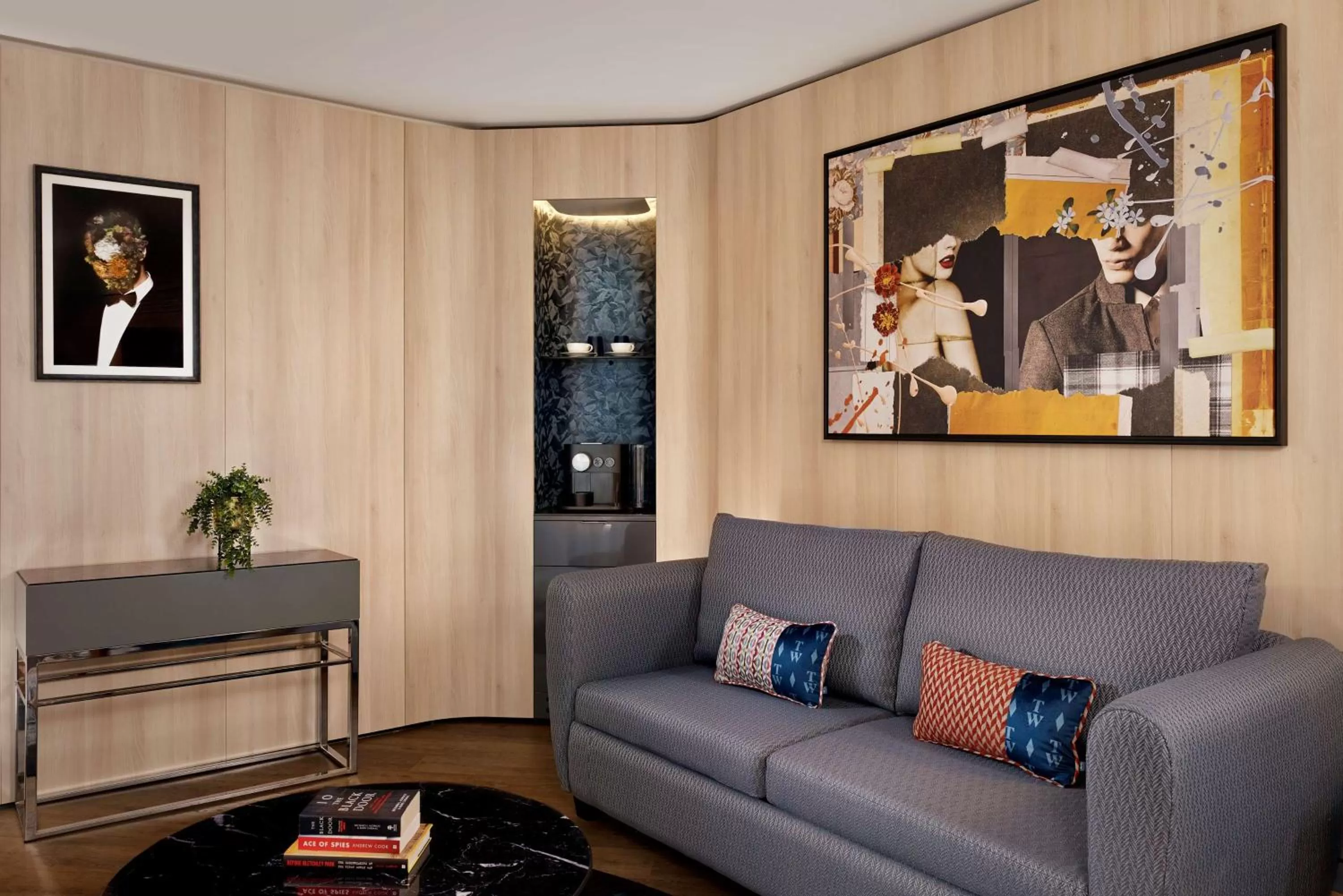 Premium Double Room in The Westminster London, Curio Collection by Hilton