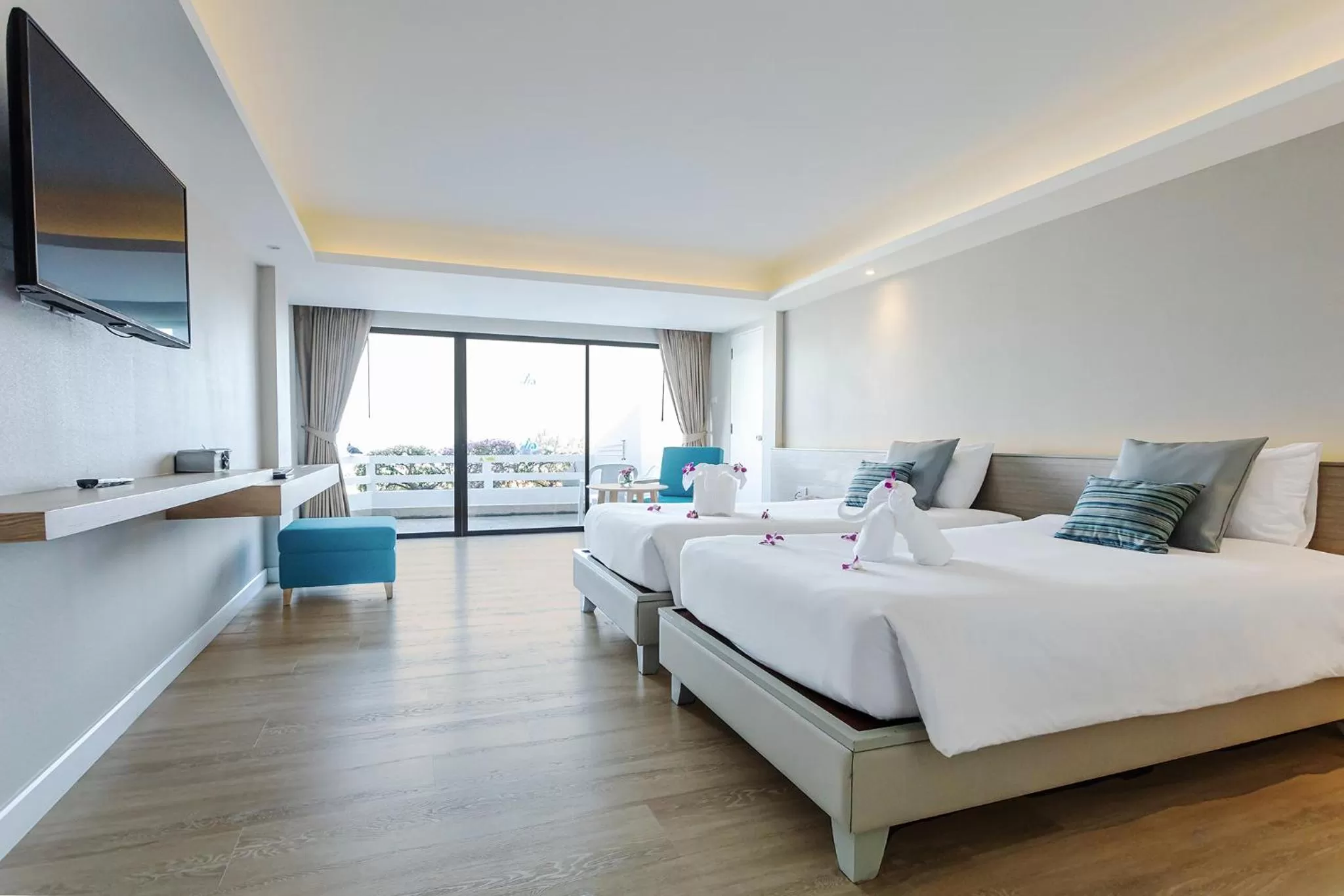 Superior Double or Twin Room in Methavalai Hotel