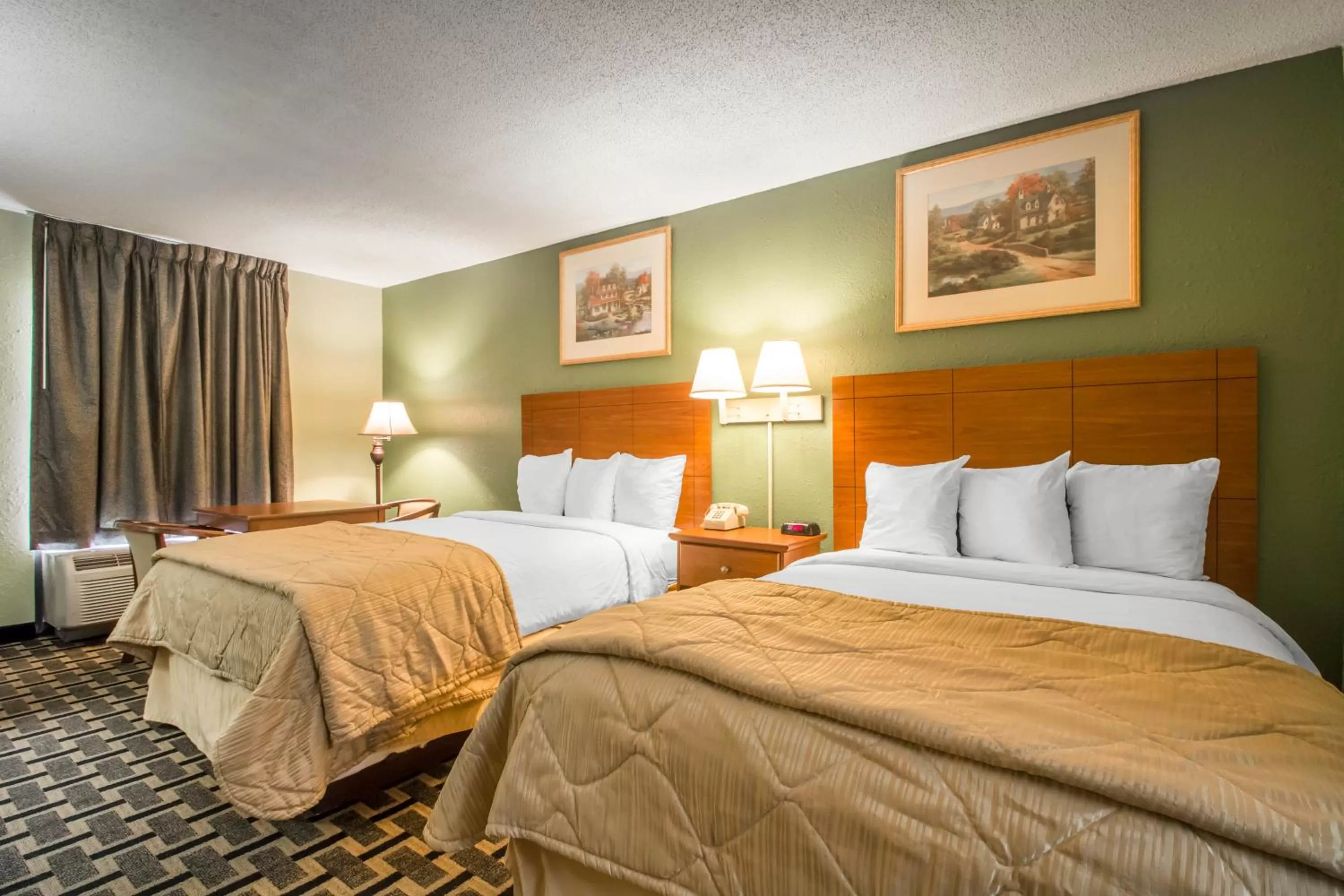 Double Room with Two Double Beds - Accessible/Non-Smoking in Quality Inn & Suites Ridgeland