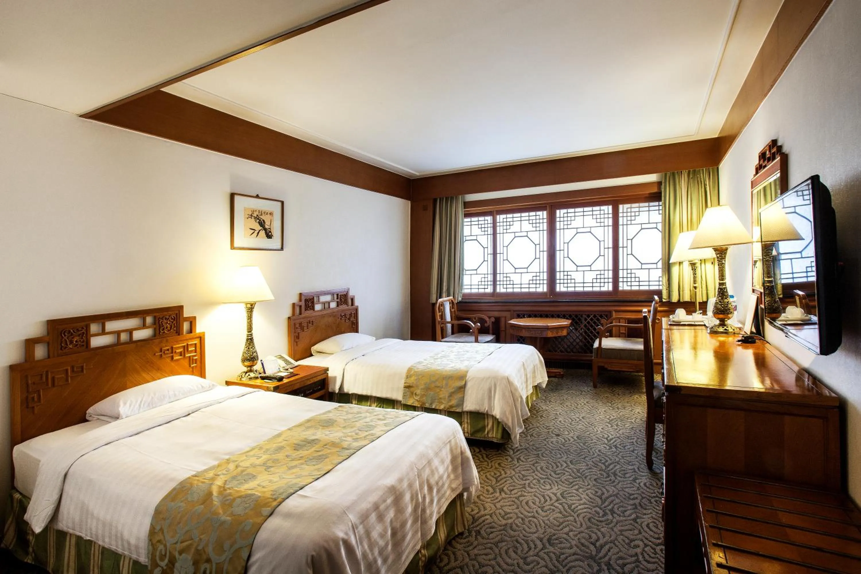 Standard Twin Room in Commodore Hotel Busan