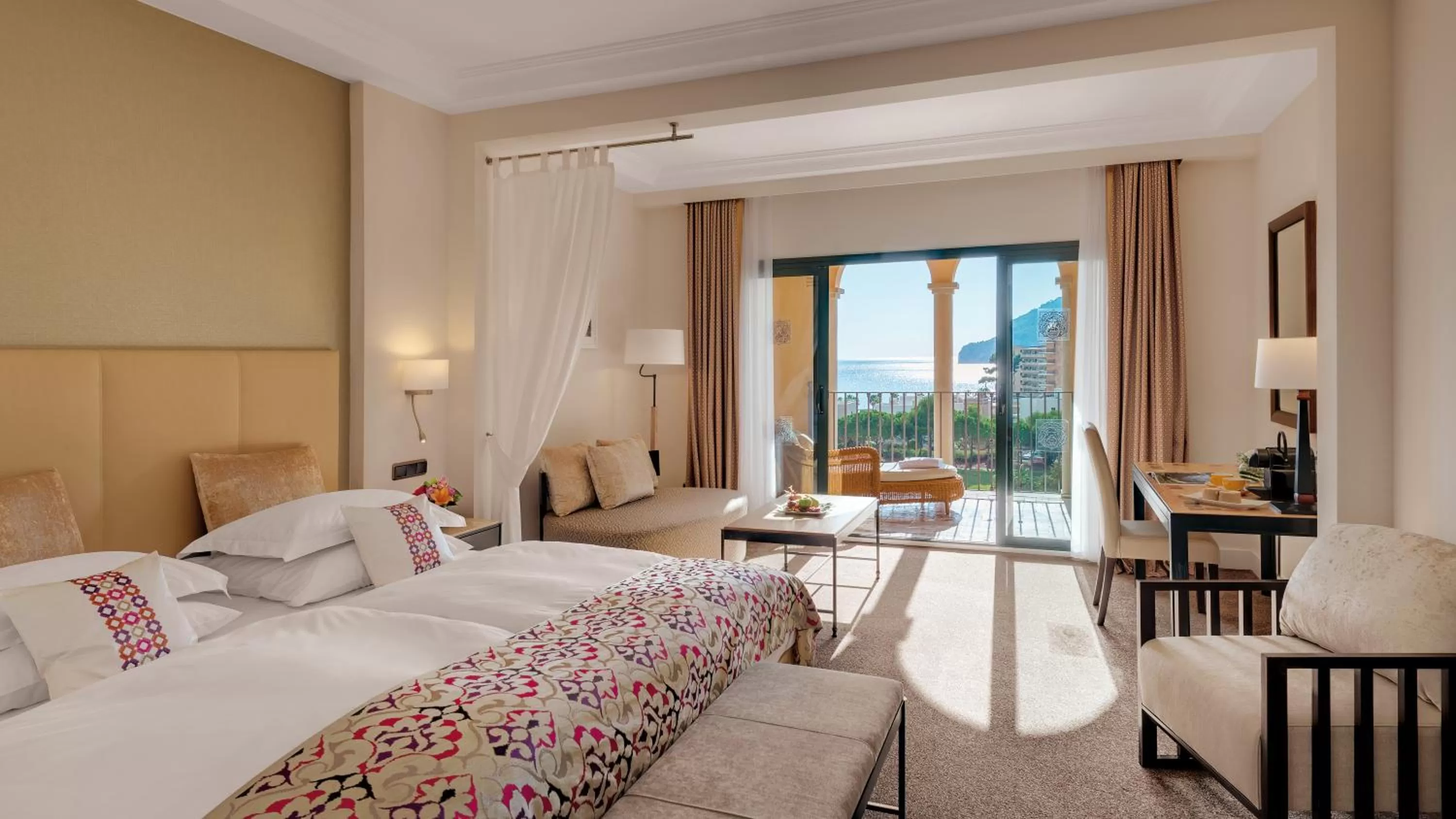 Executive Double Room with Partial Sea View in Steigenberger Hotel and Resort Camp de Mar