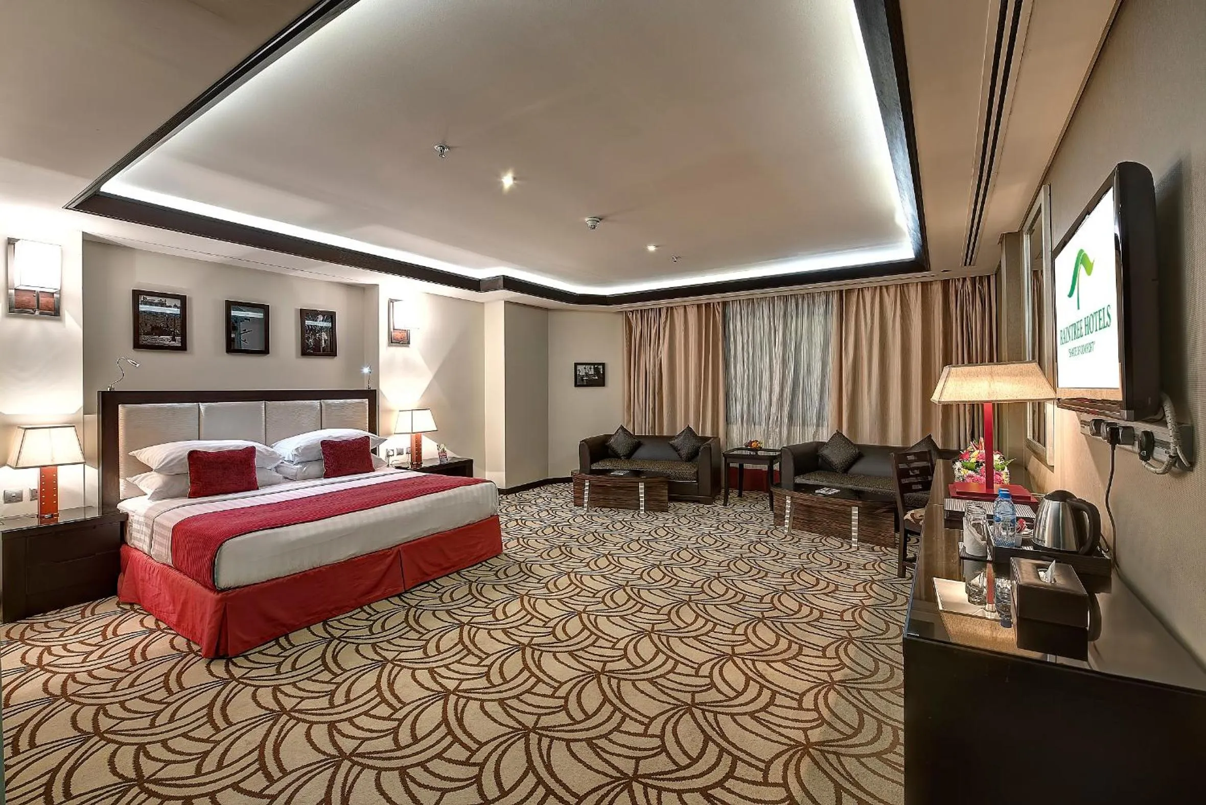 Deluxe Room (Monthly Rate Available) in Raintree Rolla Hotel