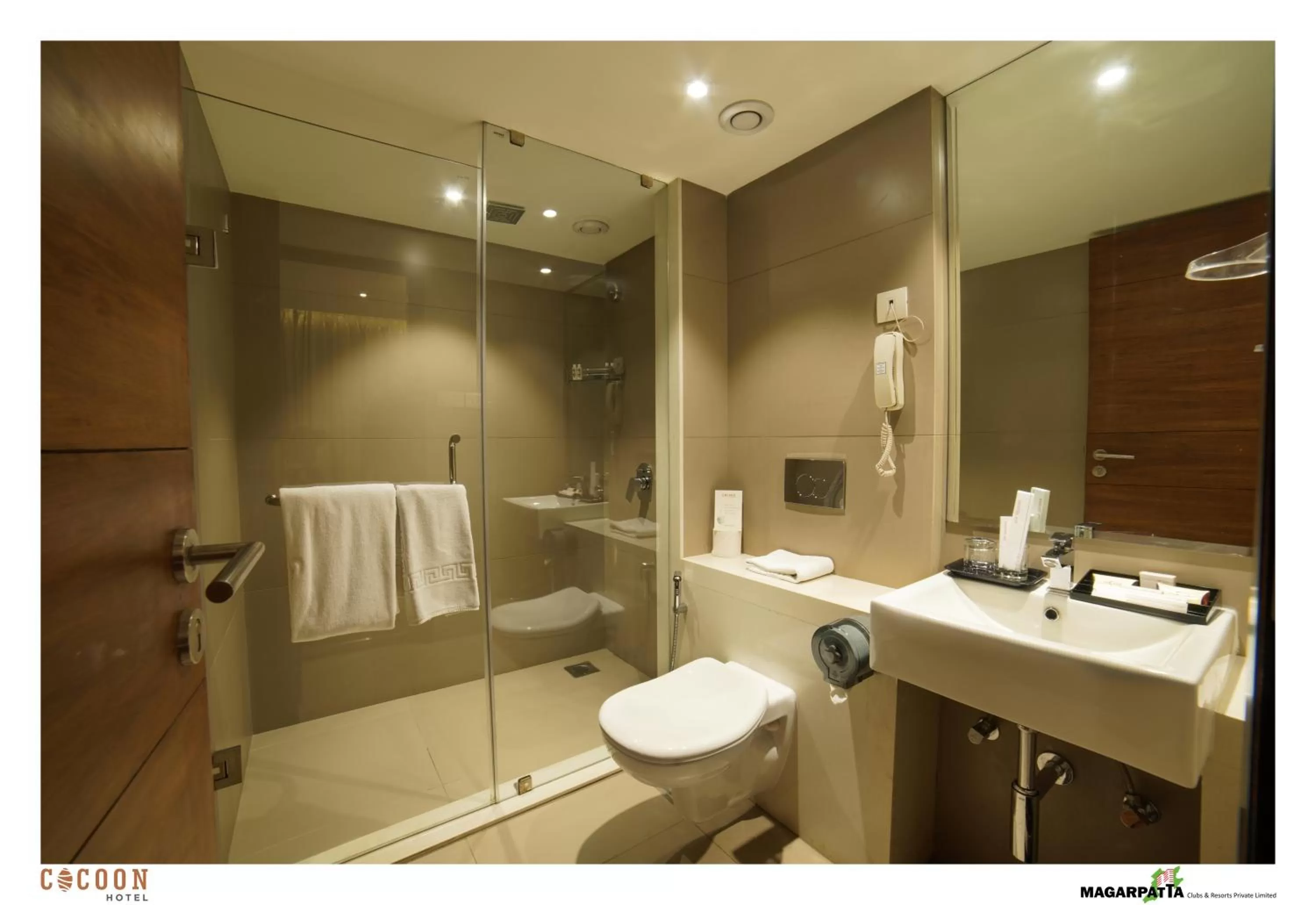 Premium Suite room with Balcony - single occupancy in Cocoon Hotel