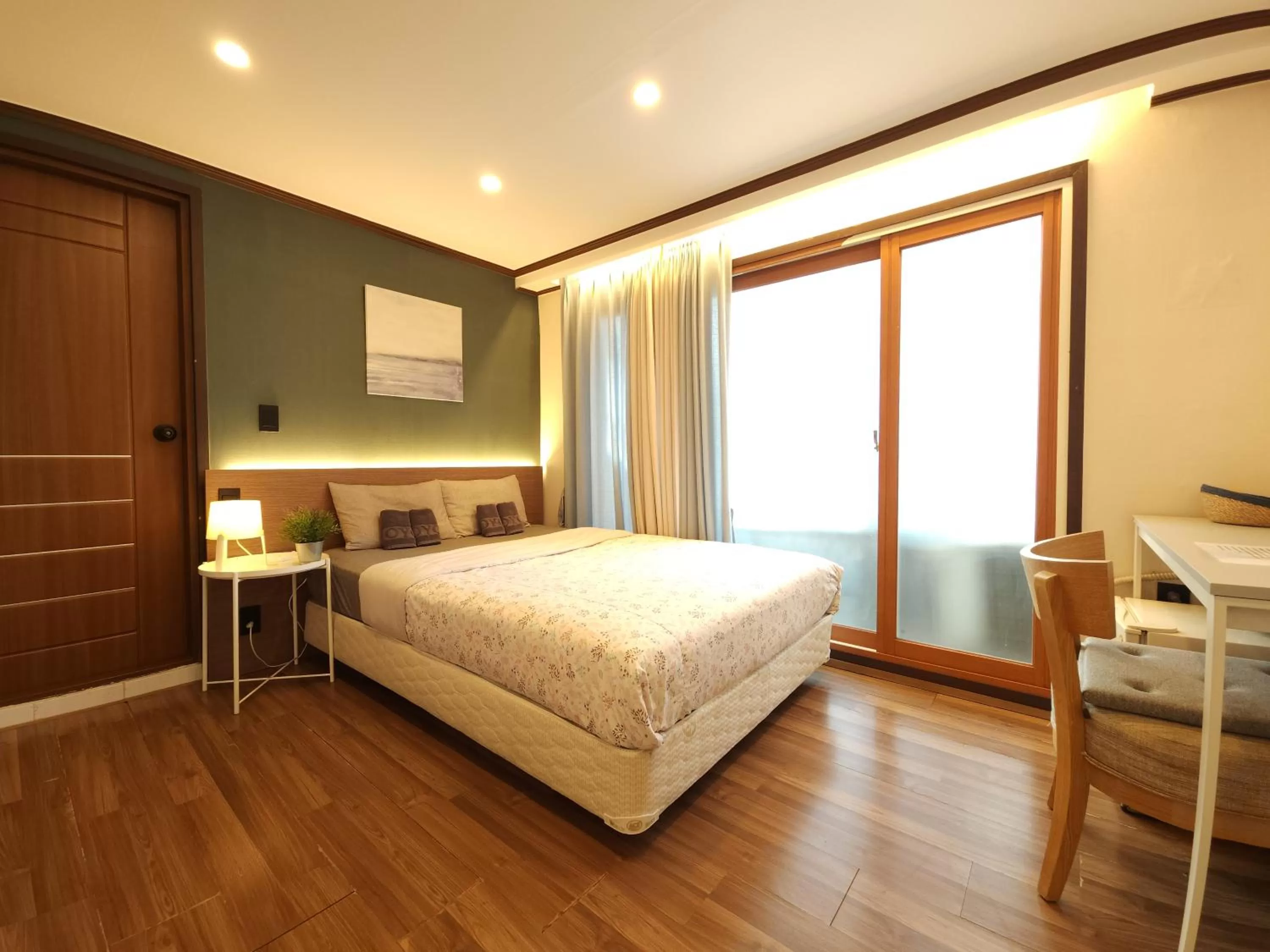 Double Room in OYO Rooftop Hostel