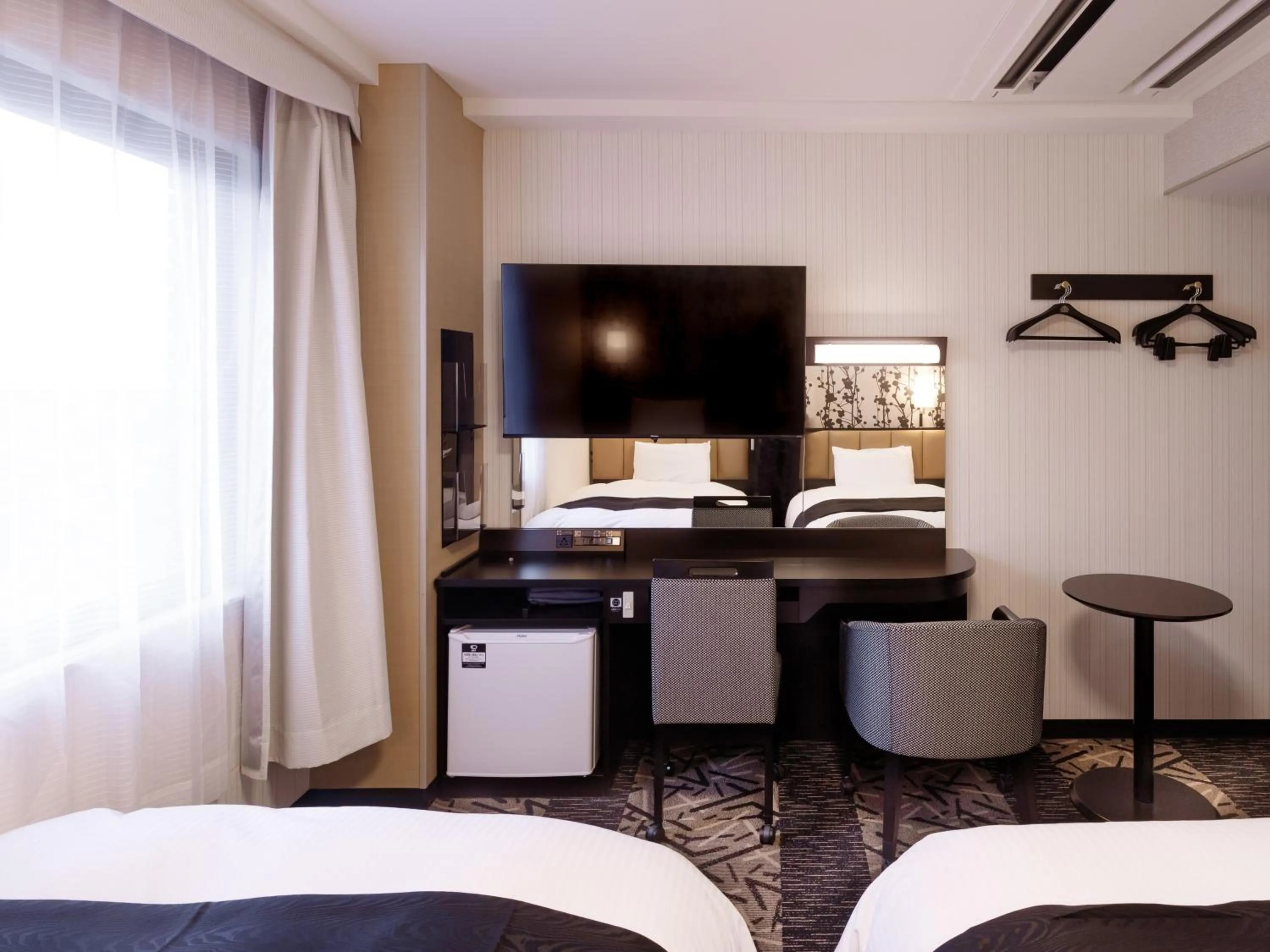 Standard Twin Room with Free access to Lounge - Non-Smoking in APA Hotel STAY Toyama