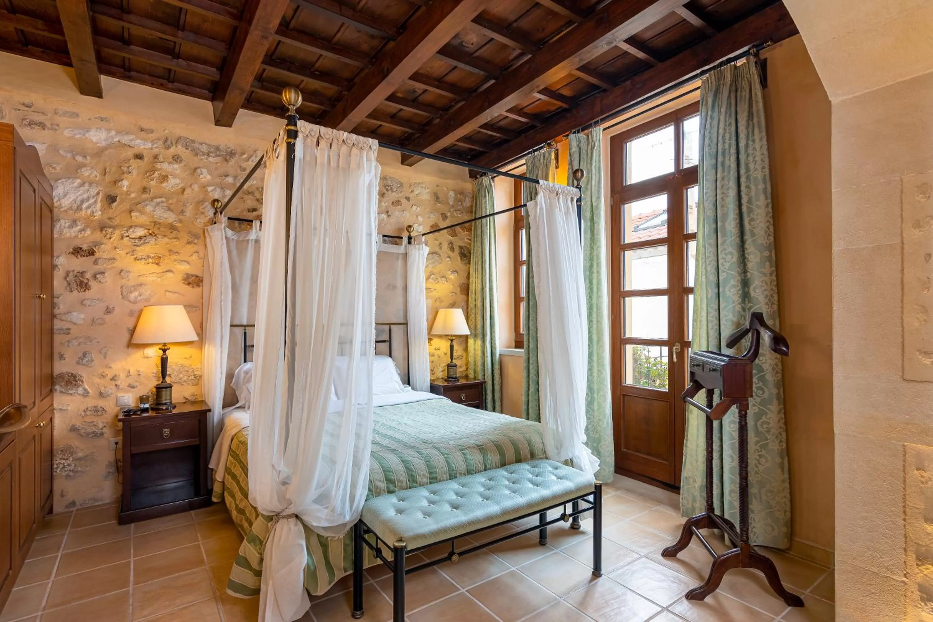 Junior Suite with Old Town View in Palazzino Di Corina