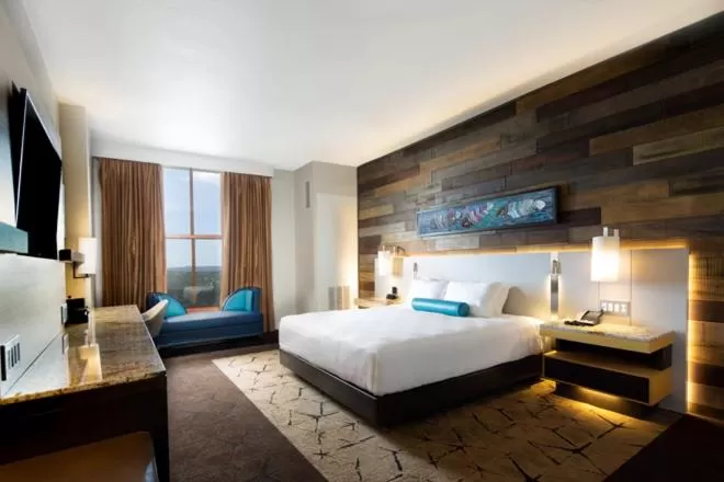 Deluxe King Room in Chukchansi Gold Resort & Casino