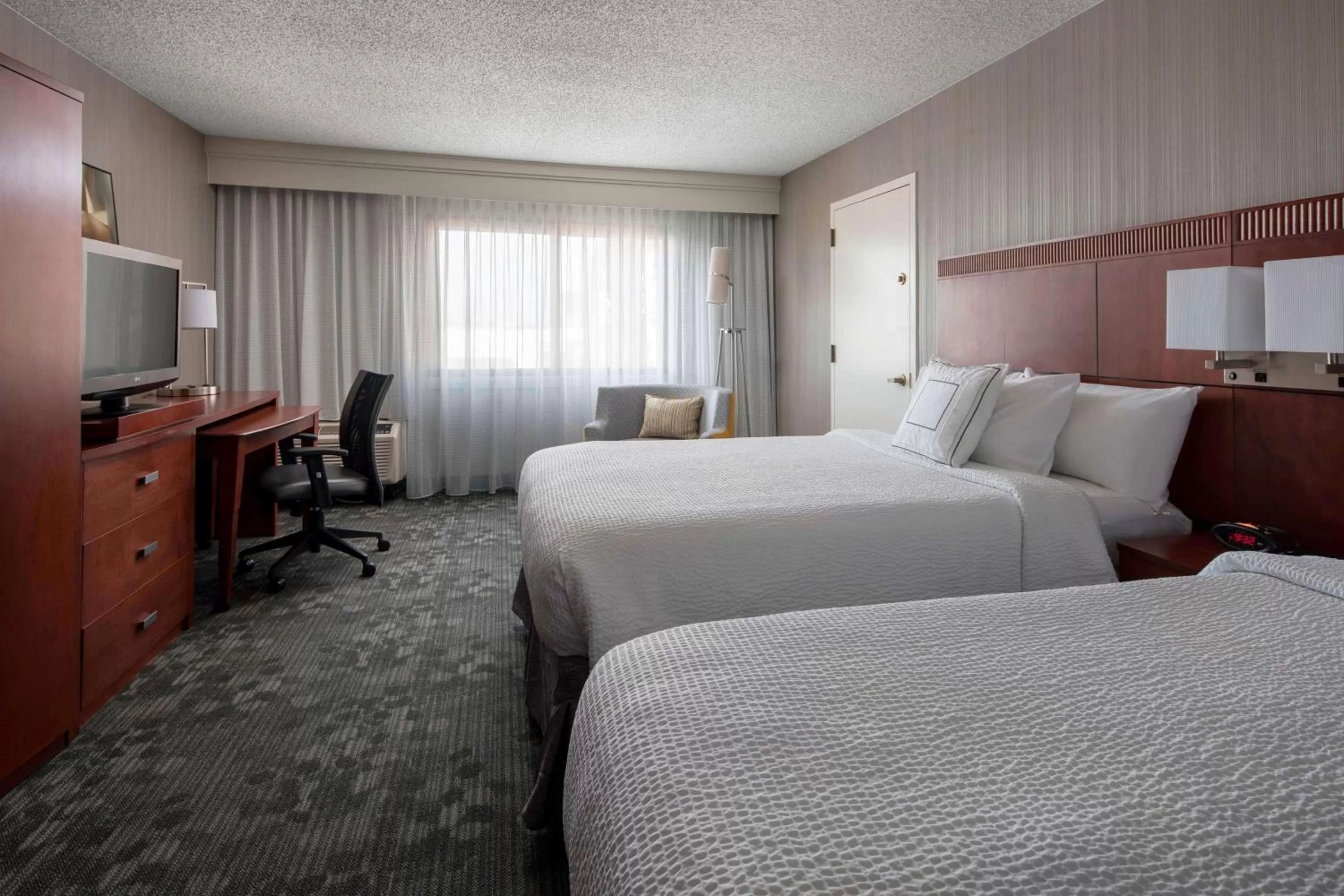 Hearing Accessible Guestroom Two Queens in Sonesta Select Los Angeles Torrance South Bay