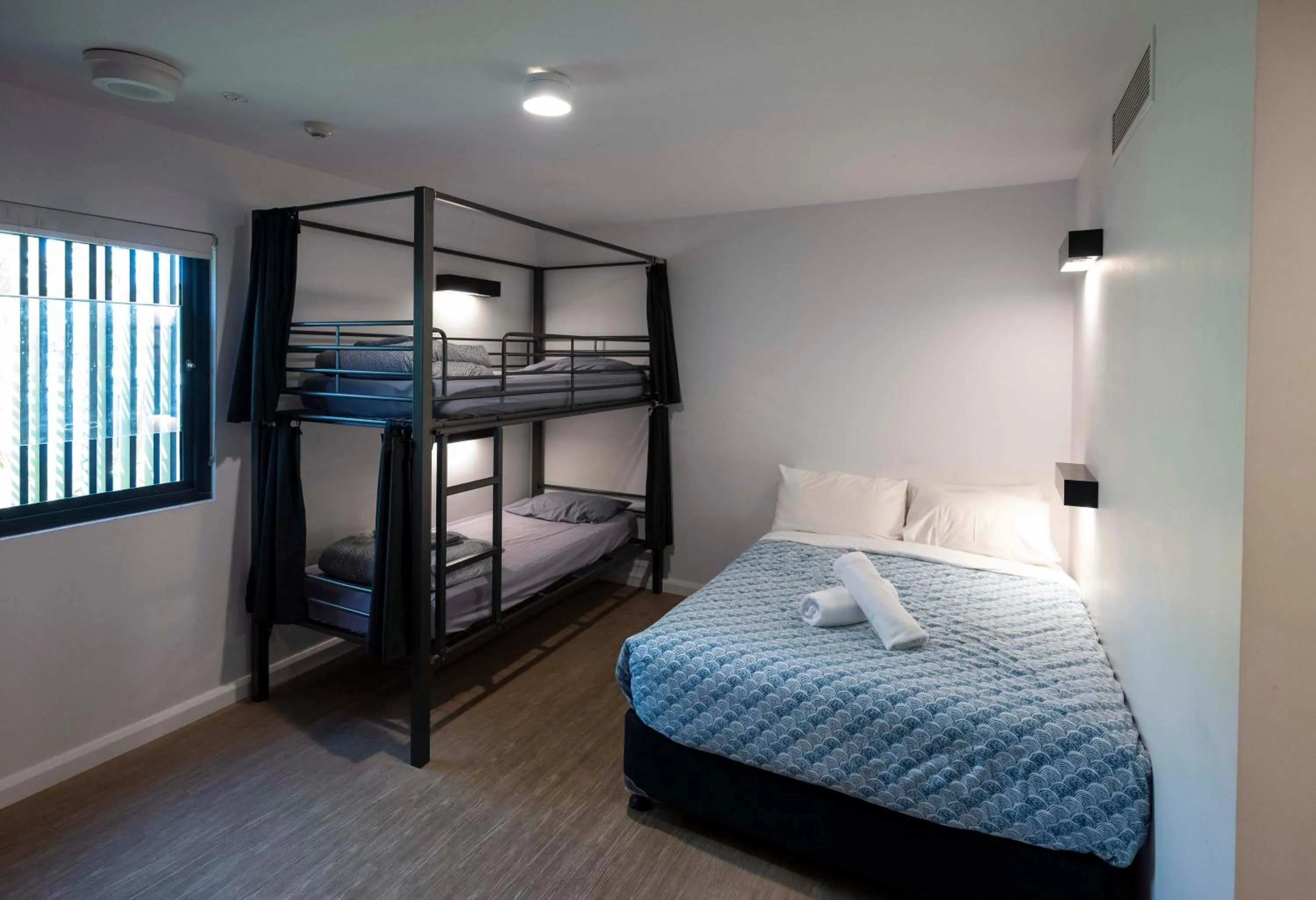 Double Plus Two with Ensuite in YHA Byron Bay