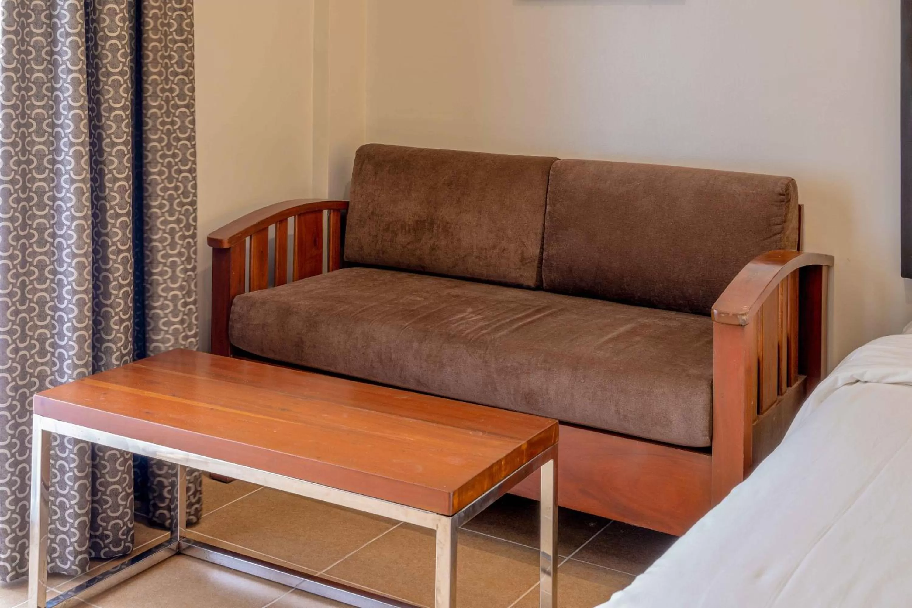 Deluxe King Room in MO2 Lagoon Coron