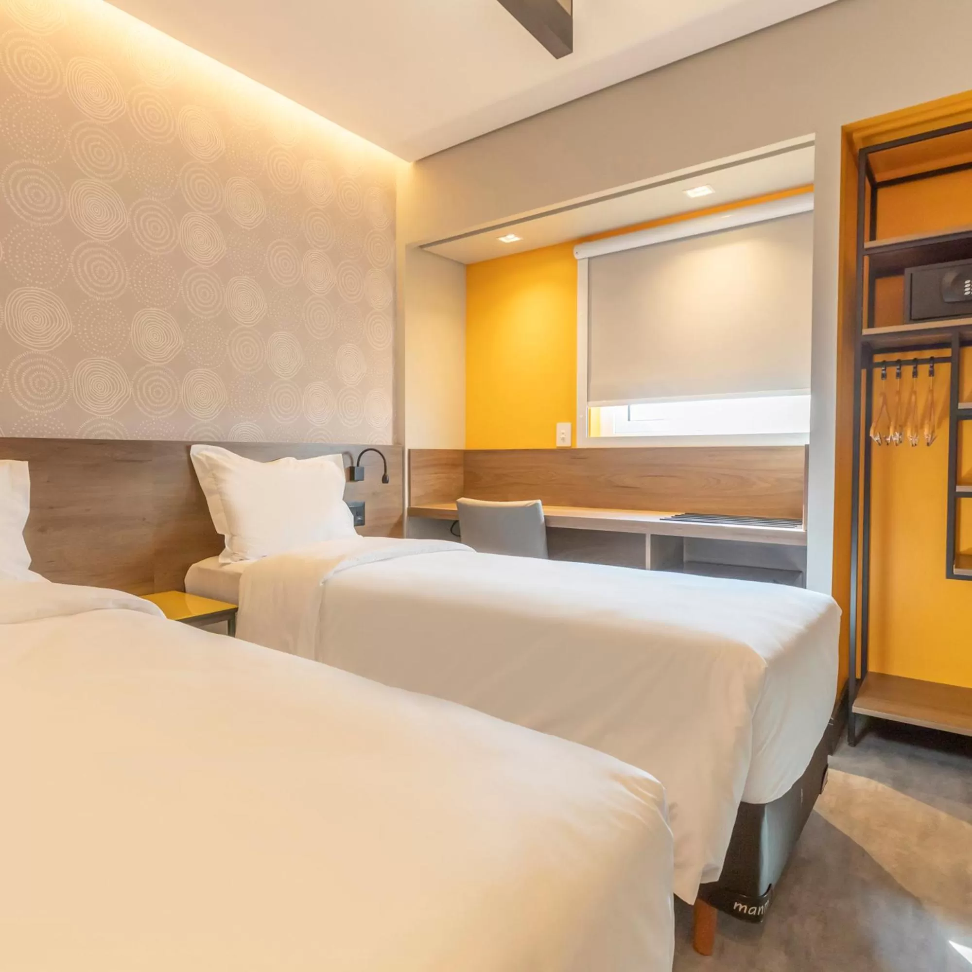 Standard Twin - single occupancy - 2 Single Beds in Tru By Hilton Criciúma