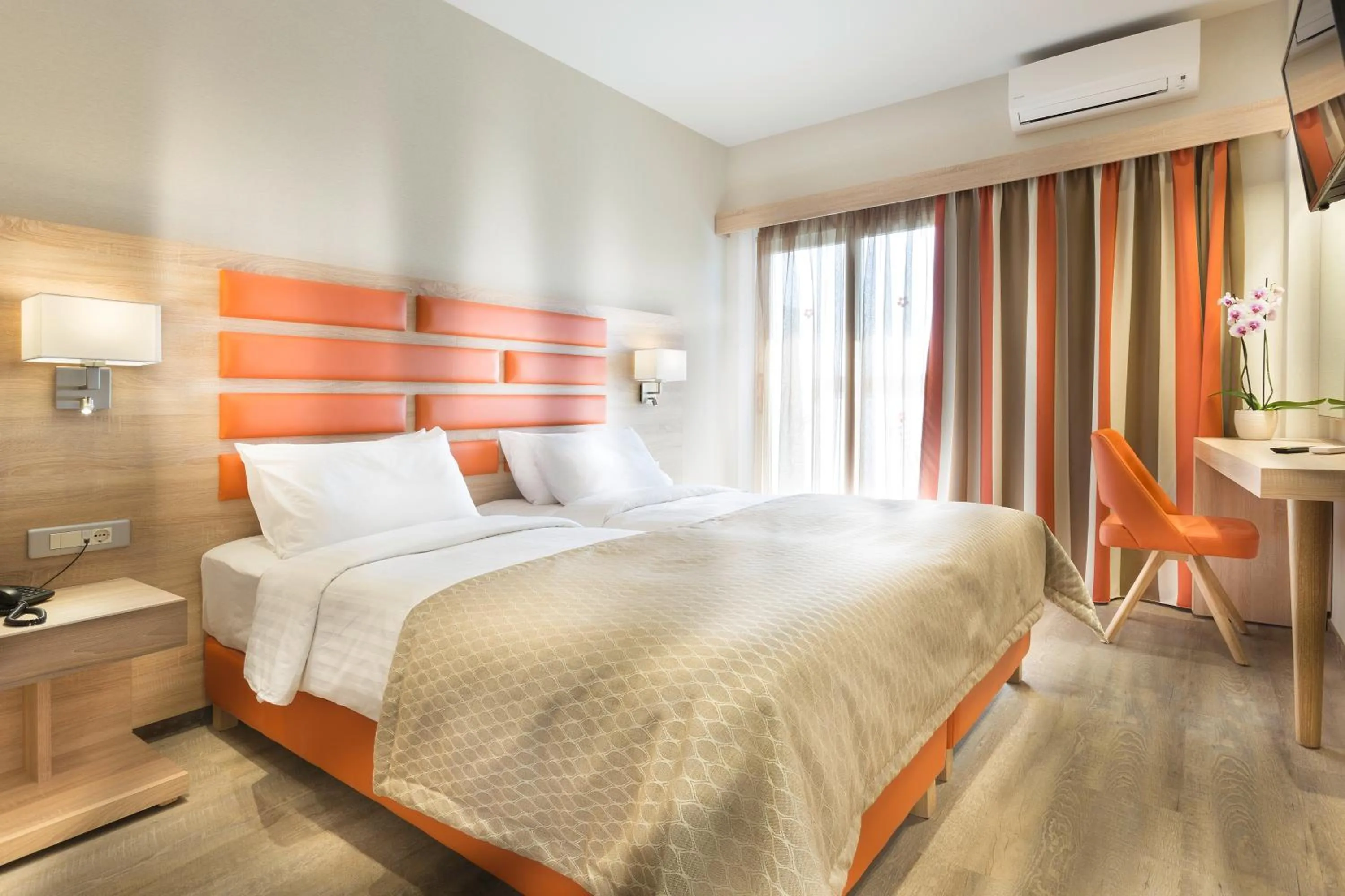 Twin Room in Jason Inn