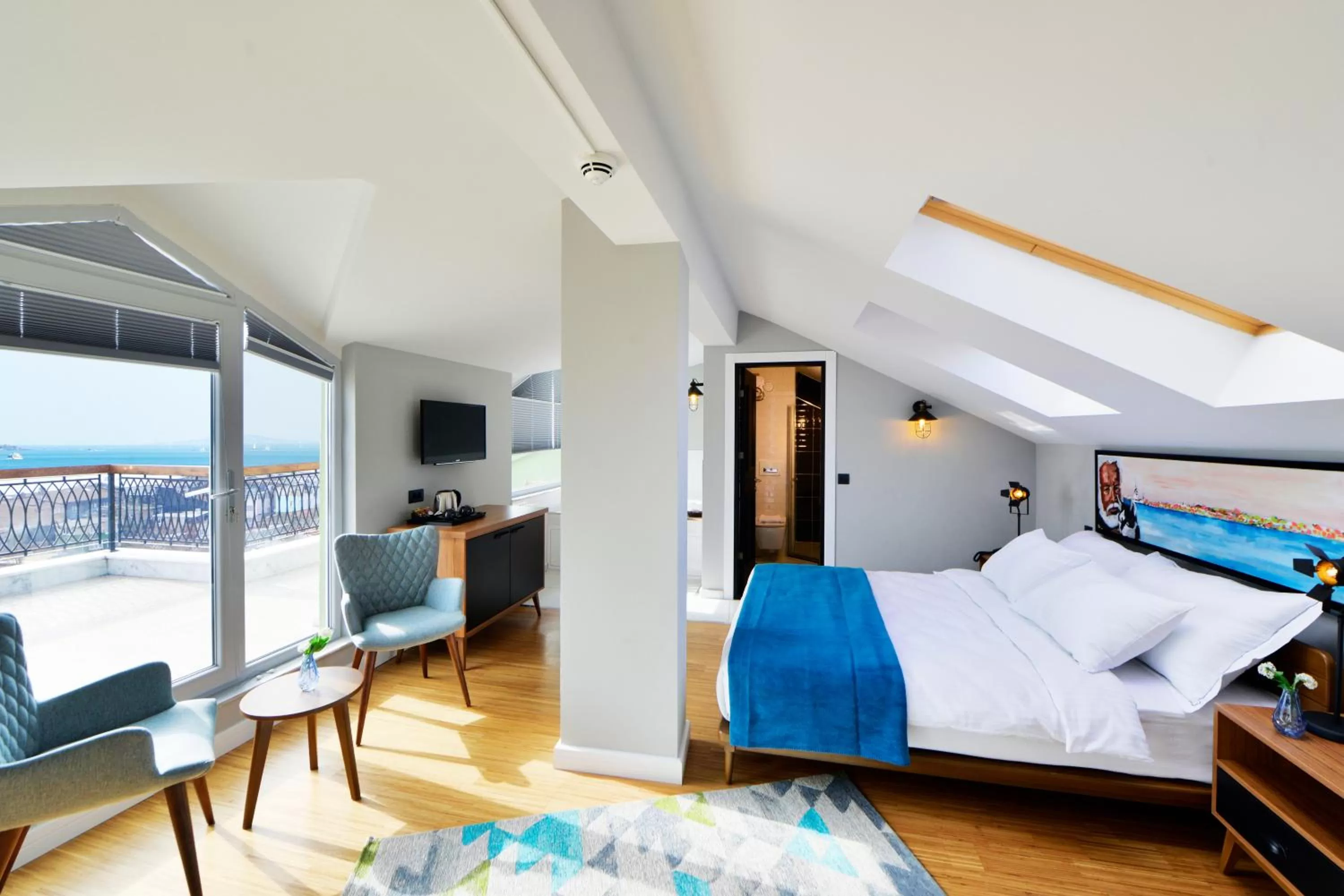 Penthouse Room With Terrace and Sea View - Hot Tub in Hotel Poem