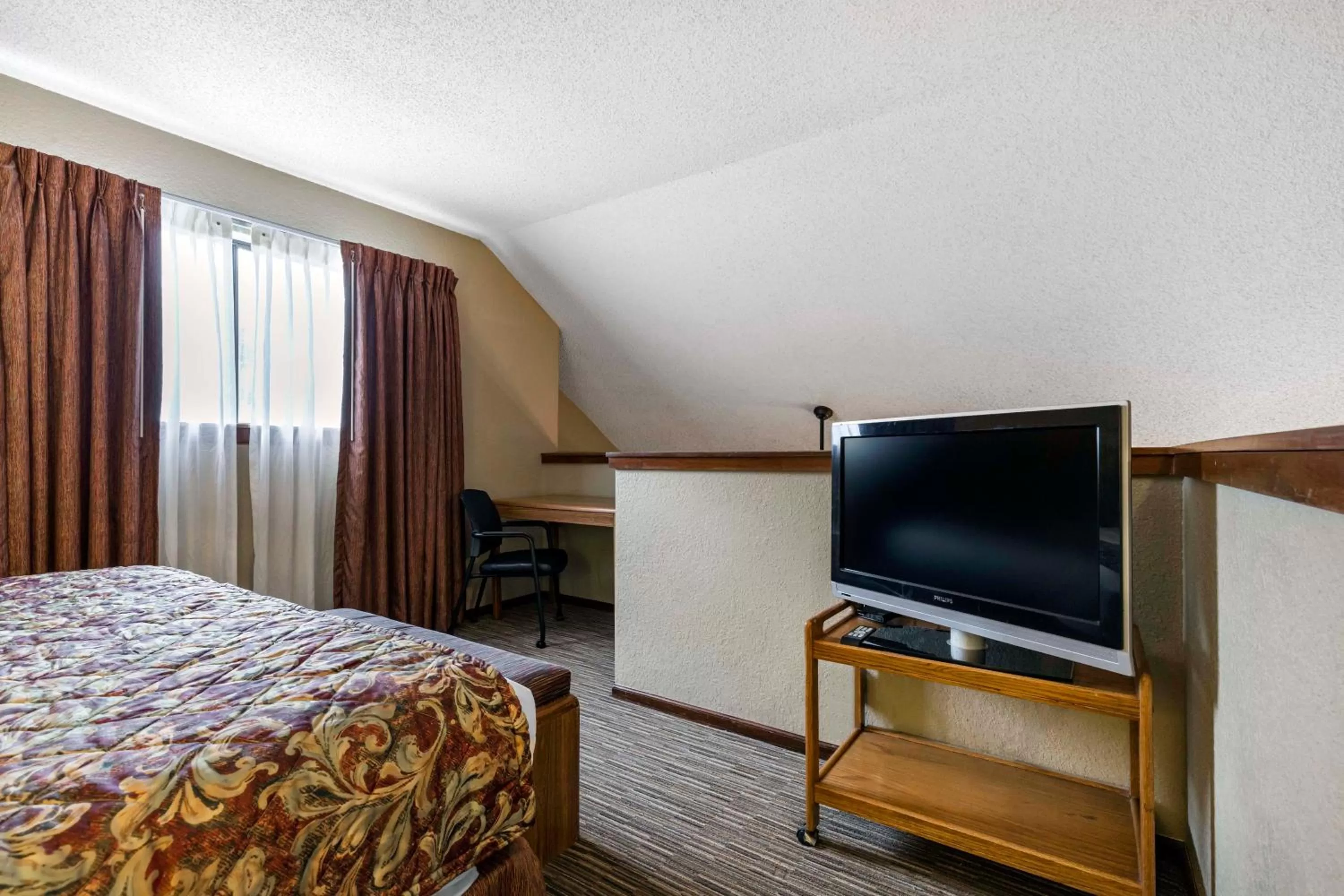 Deluxe Suite in MainStay Suites Springfield South - Battlefield Rd