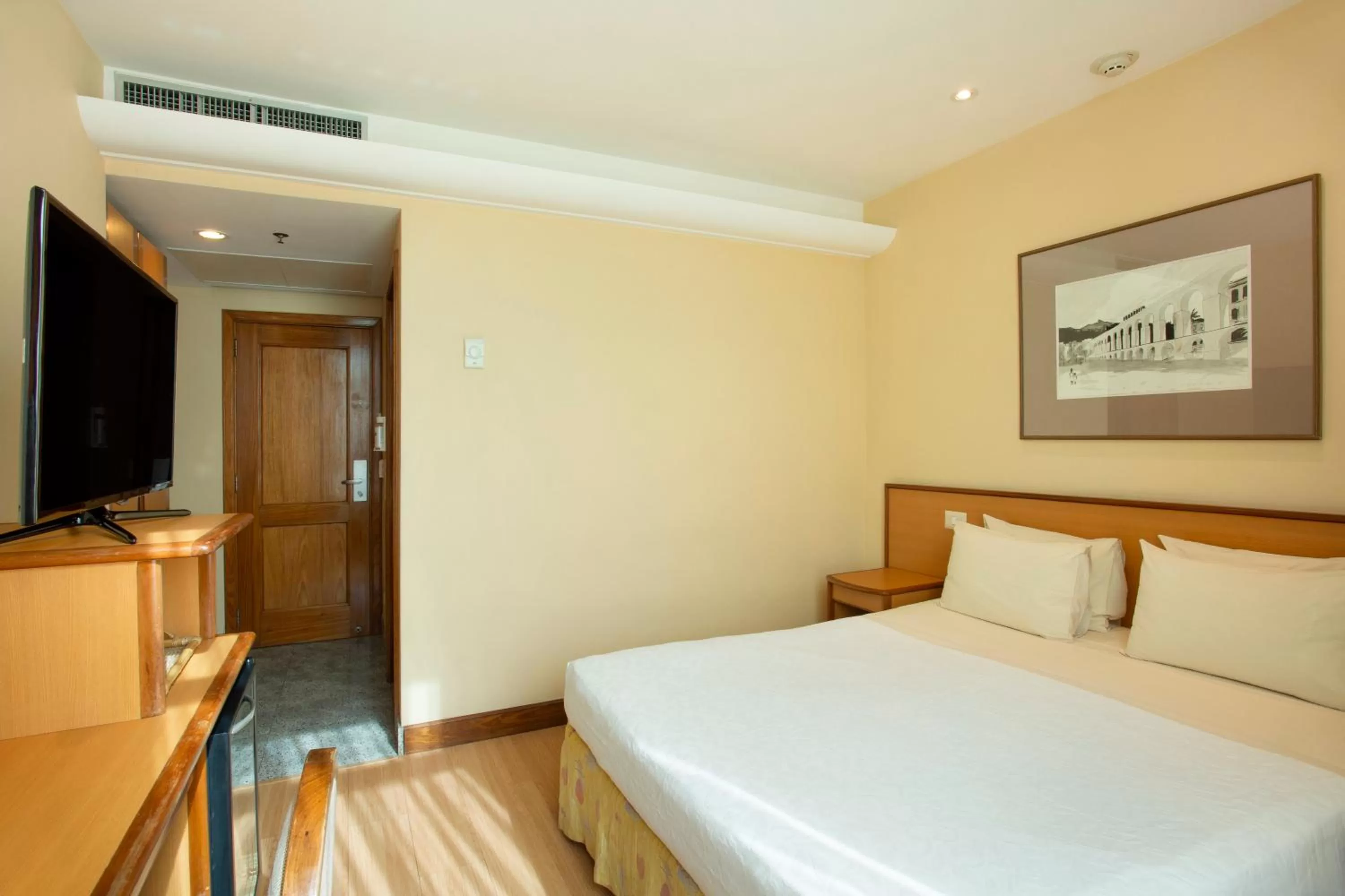 Standard Double Room - single occupancy in Windsor Asturias Hotel
