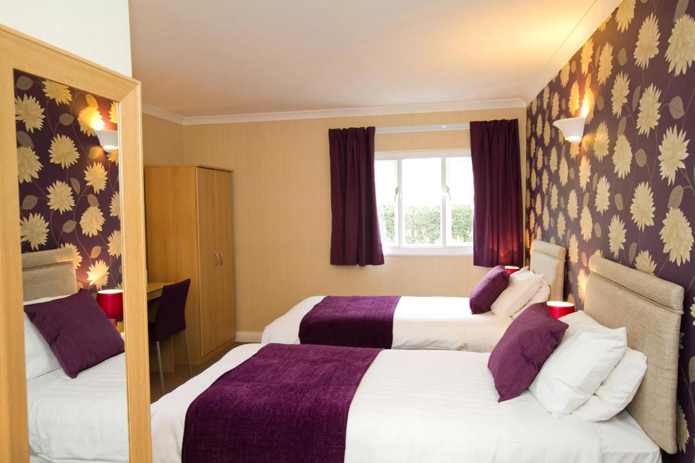 Twin Room in Gwesty Minffordd Hotel