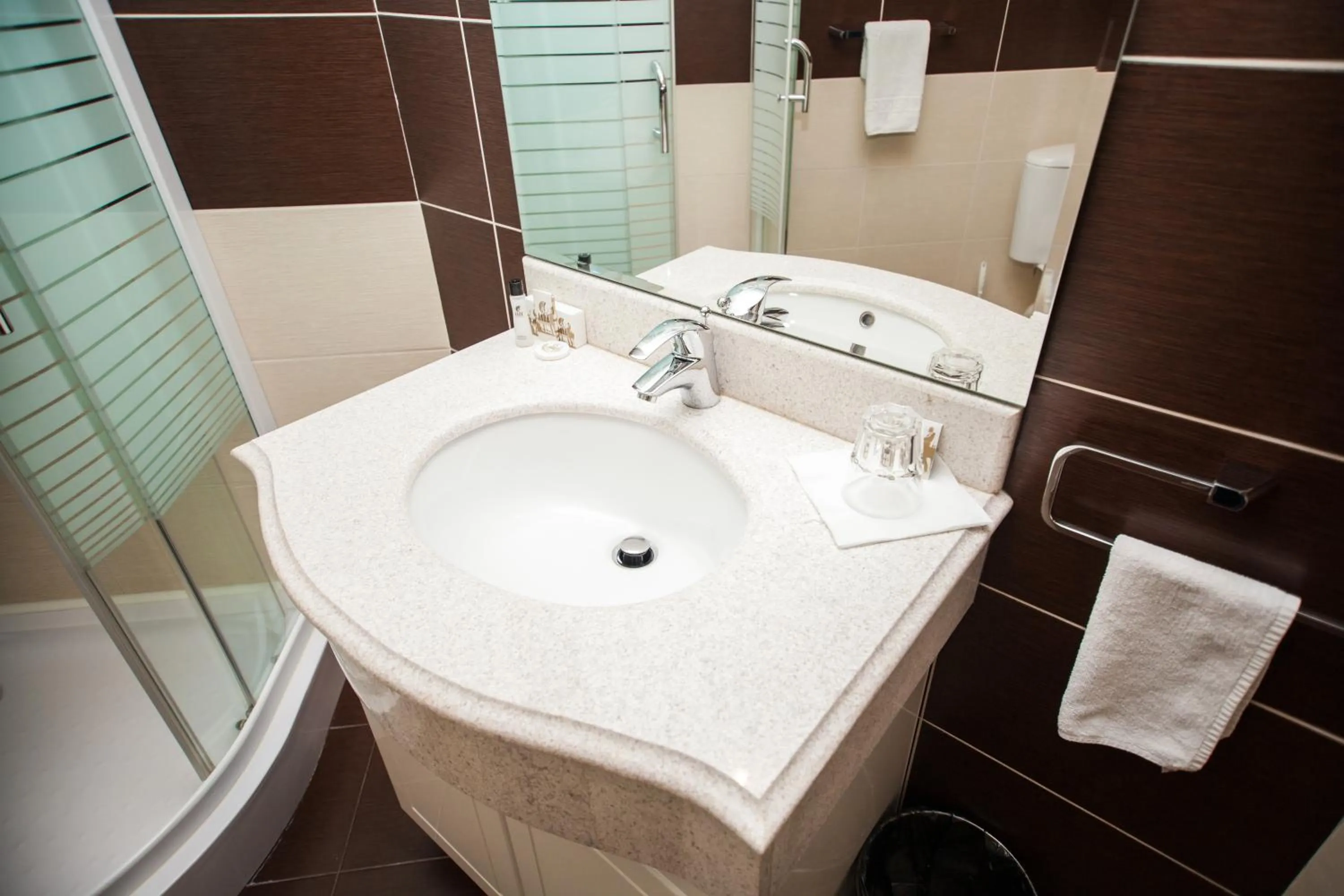 Small Double Room - single occupancy in Jazz Hotel