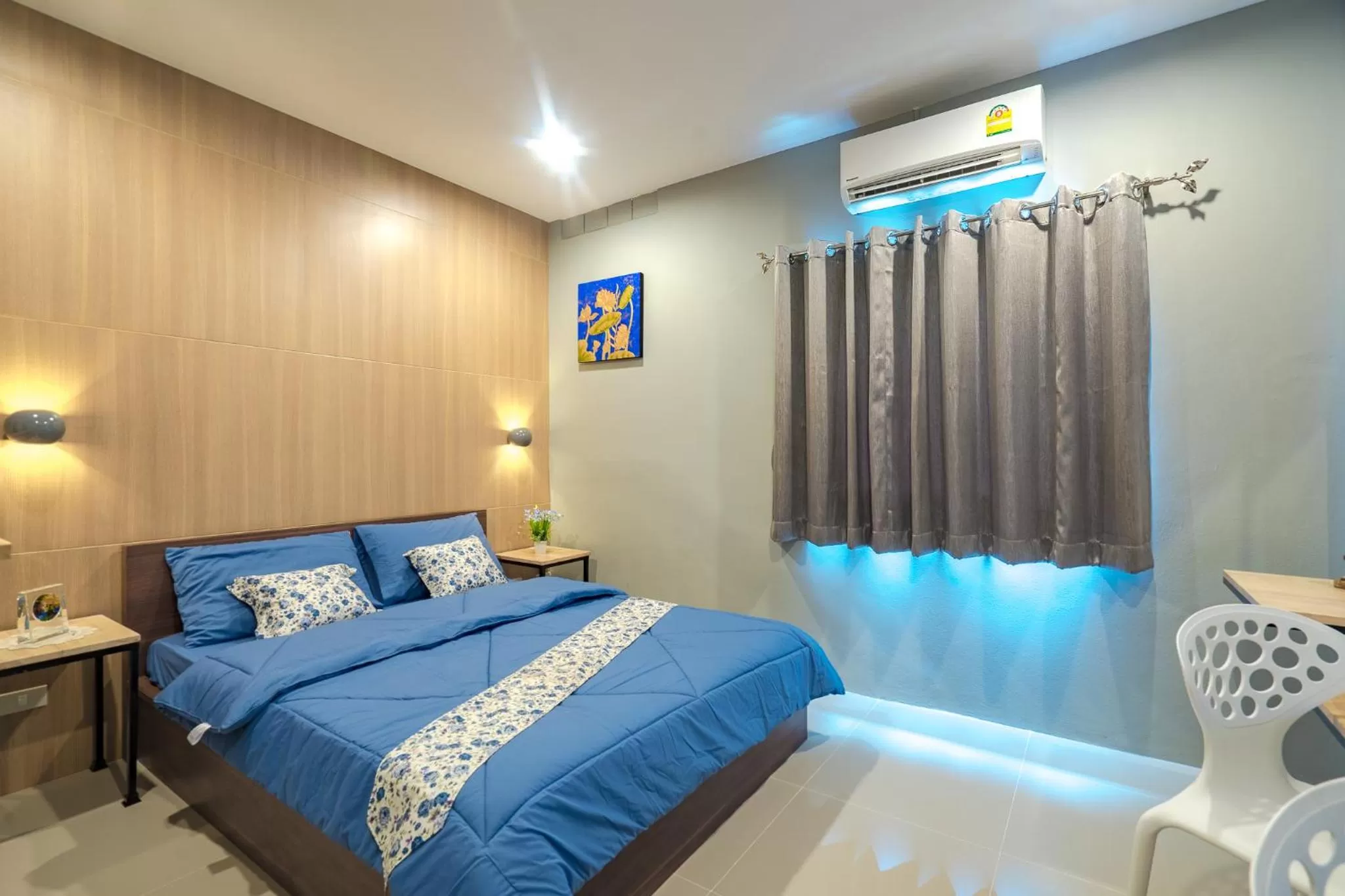 Superior Double Room in Penyos Residence