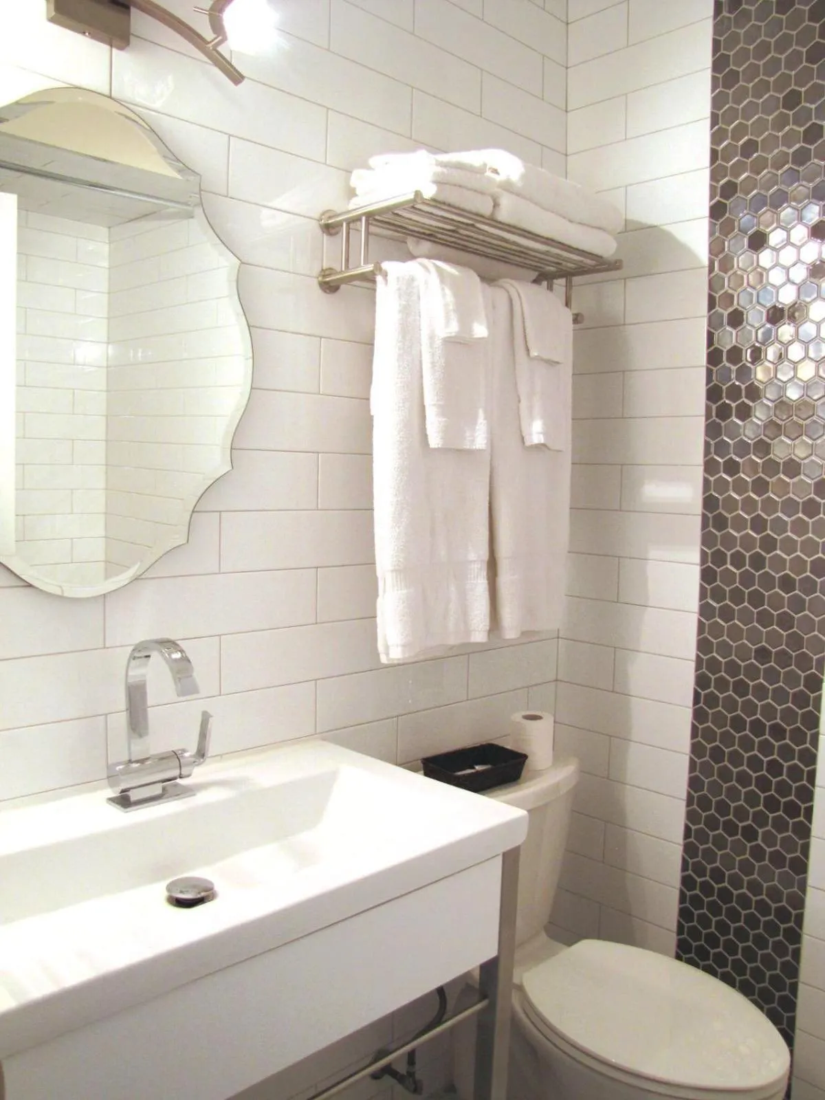 Superior Studio (2 Adults) in Dragon Gate Inn