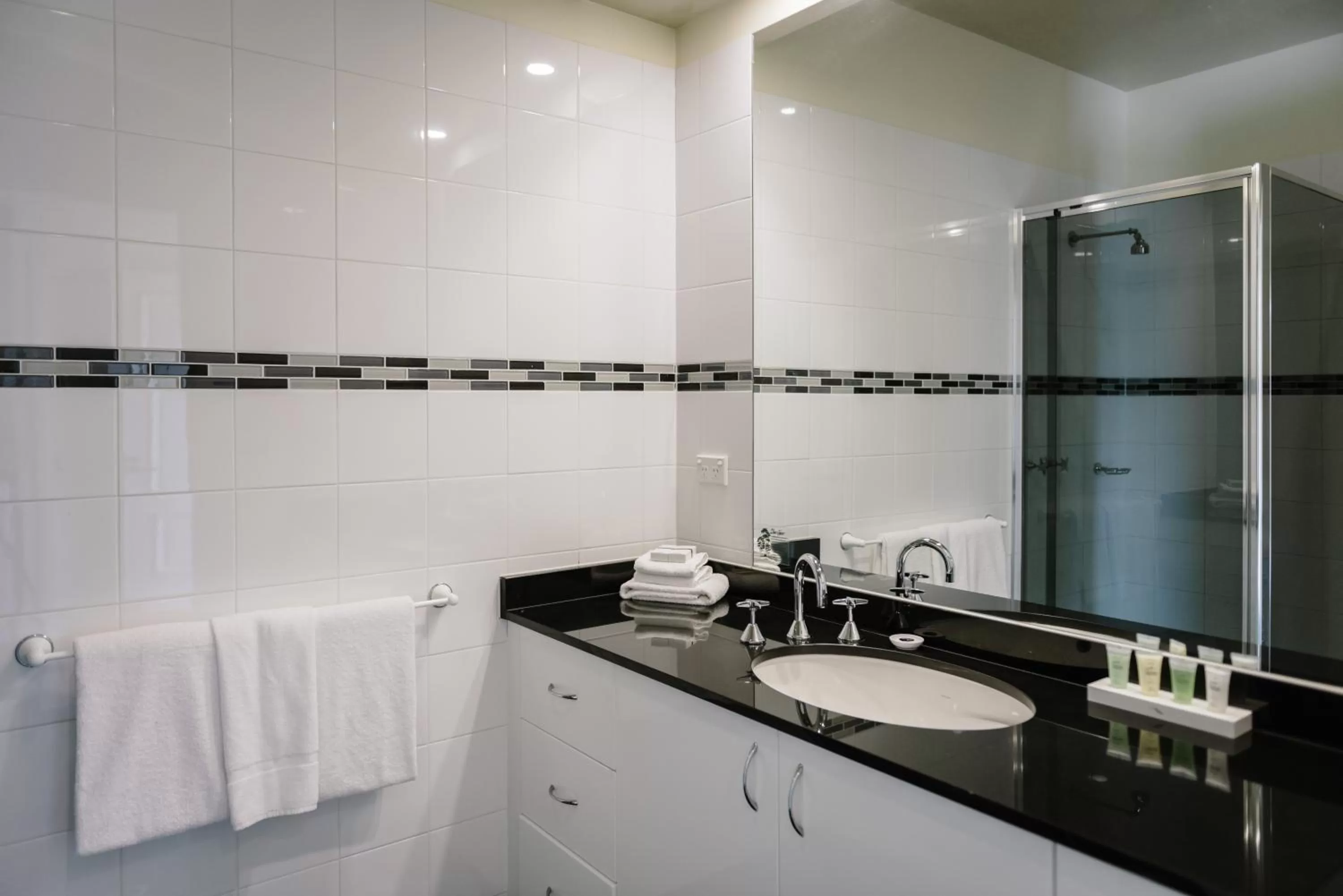 Twin Suite - 3 Night Saver in Fairways Resort