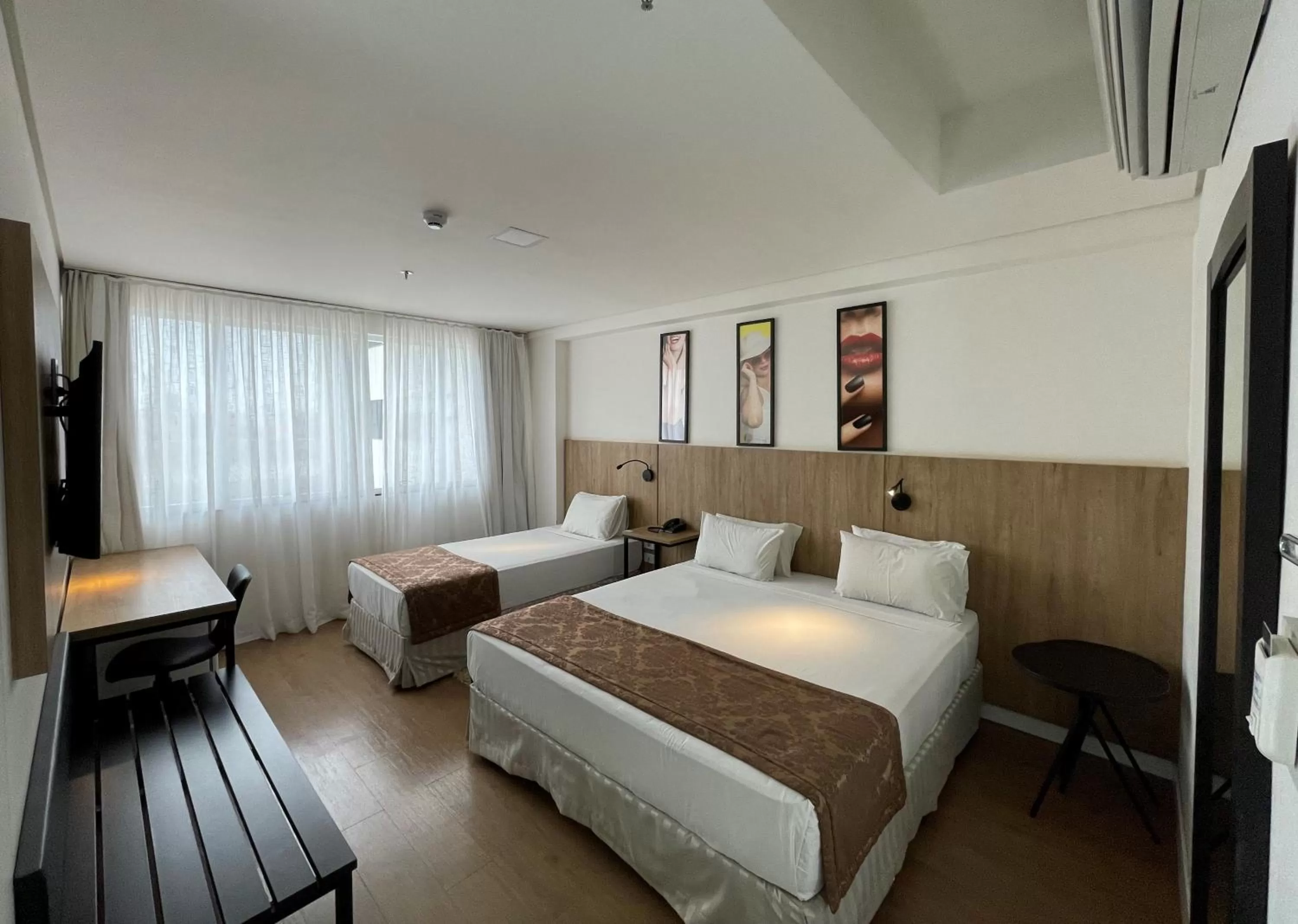 Triple Room - single occupancy in Transamerica Executive Maringá