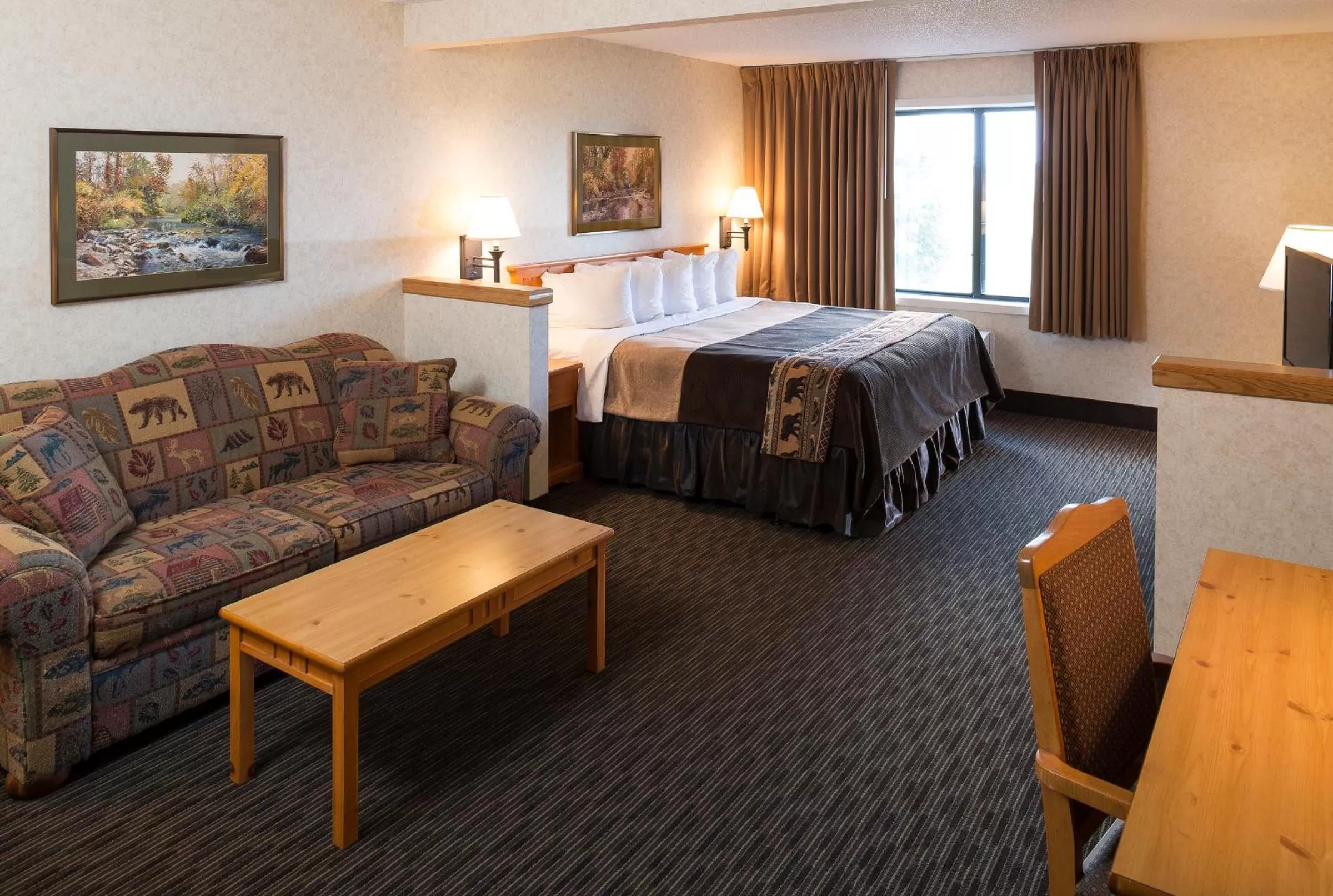 Business Suite in Kelly Inn and Suites Mitchell