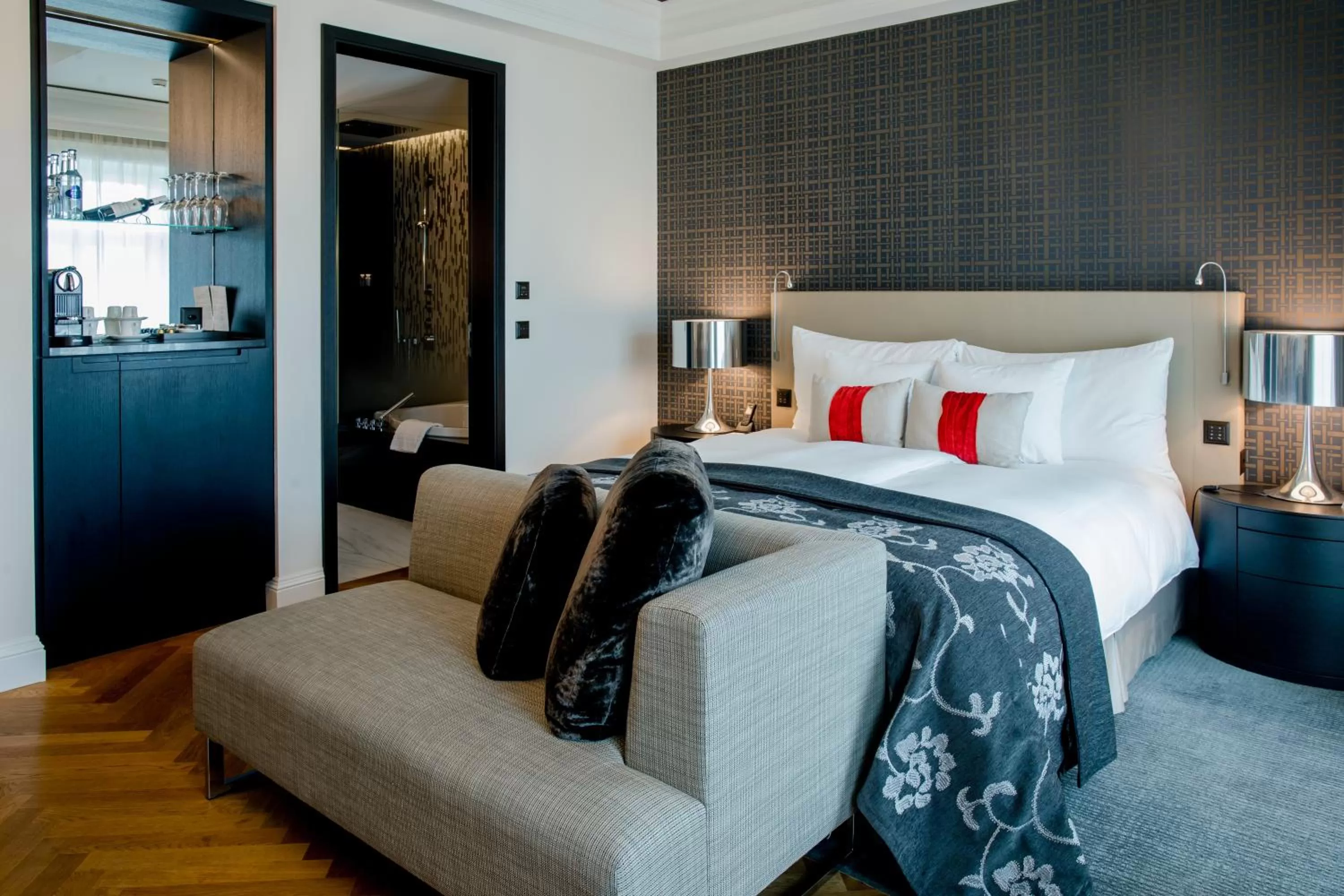 Family Three Bedroom  in Hotel Schweizerhof Bern & Spa