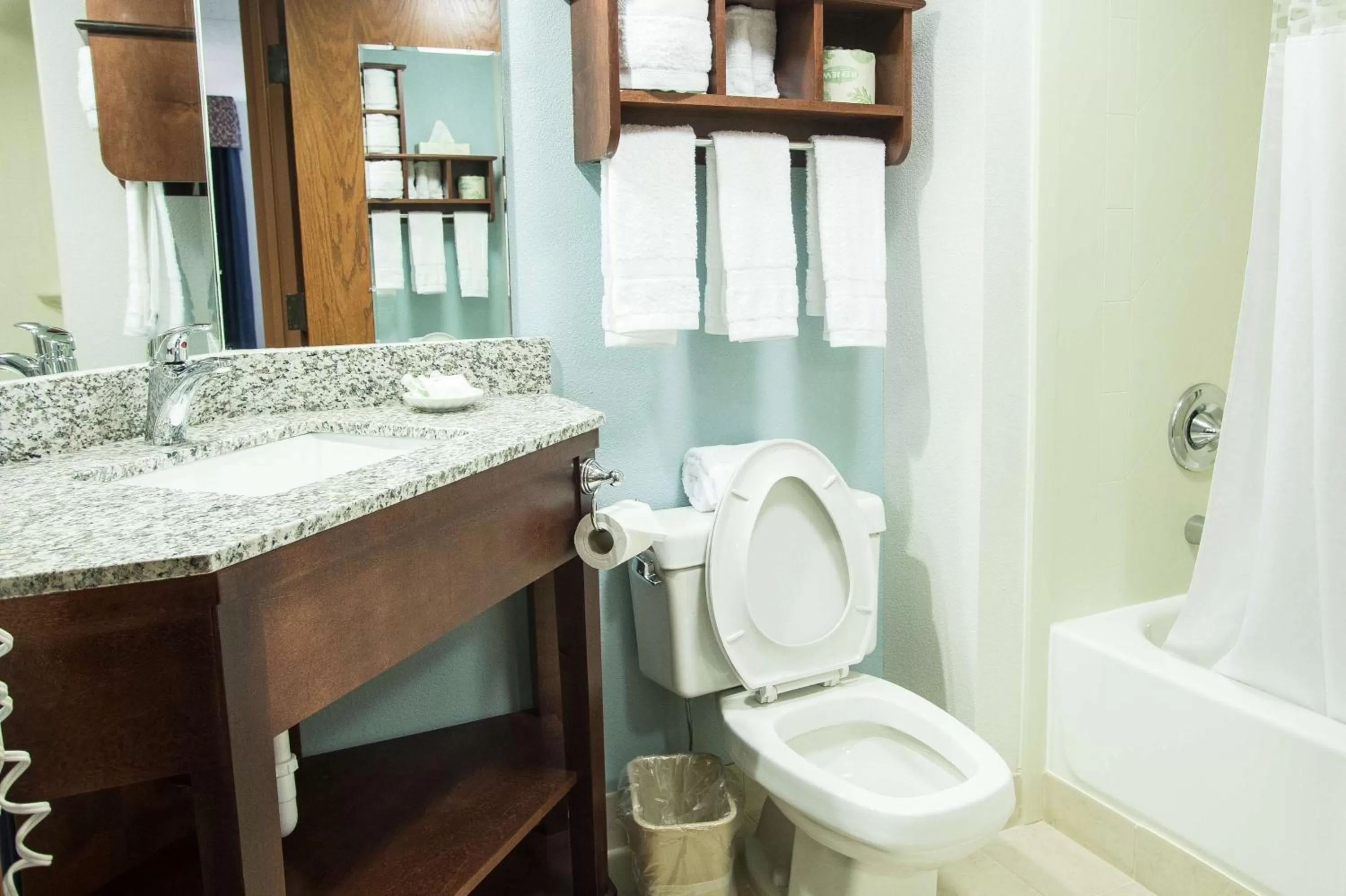 Double Room - Disability Access - Non-Smoking in The Hotel at Dayton South