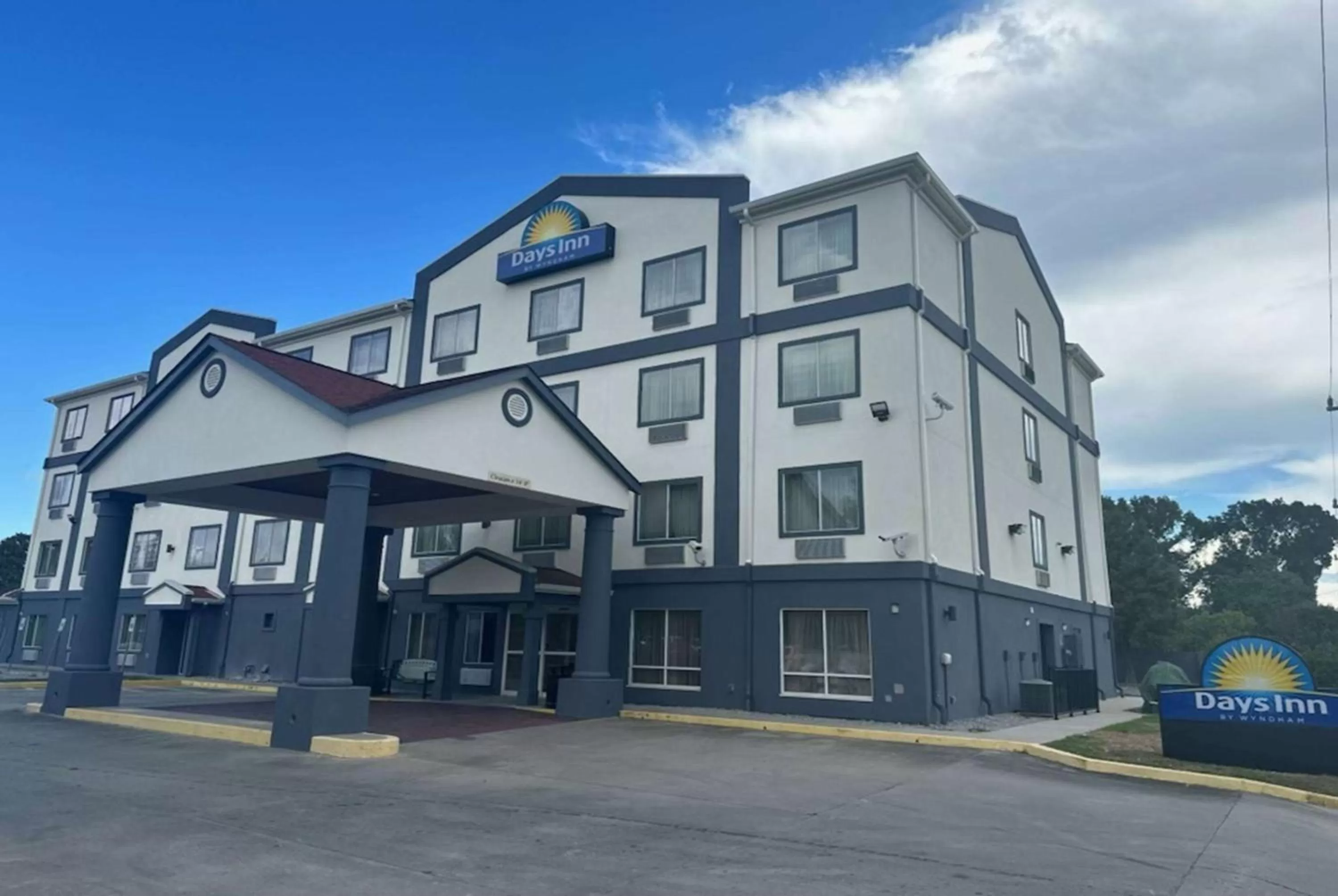 Days Inn by Wyndham Baton Rouge I-10