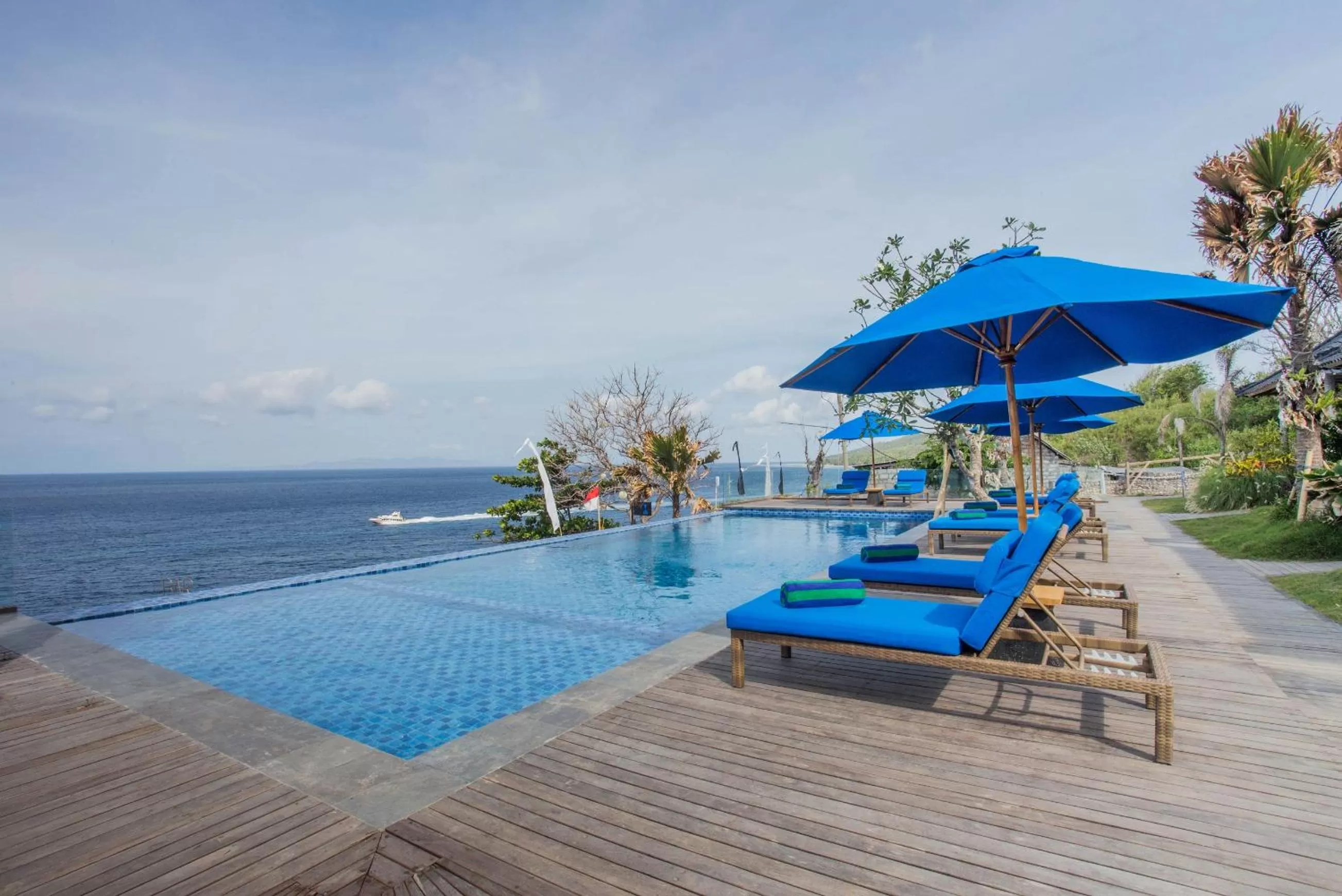 Bungalow with Sea View in The Angkal Resort