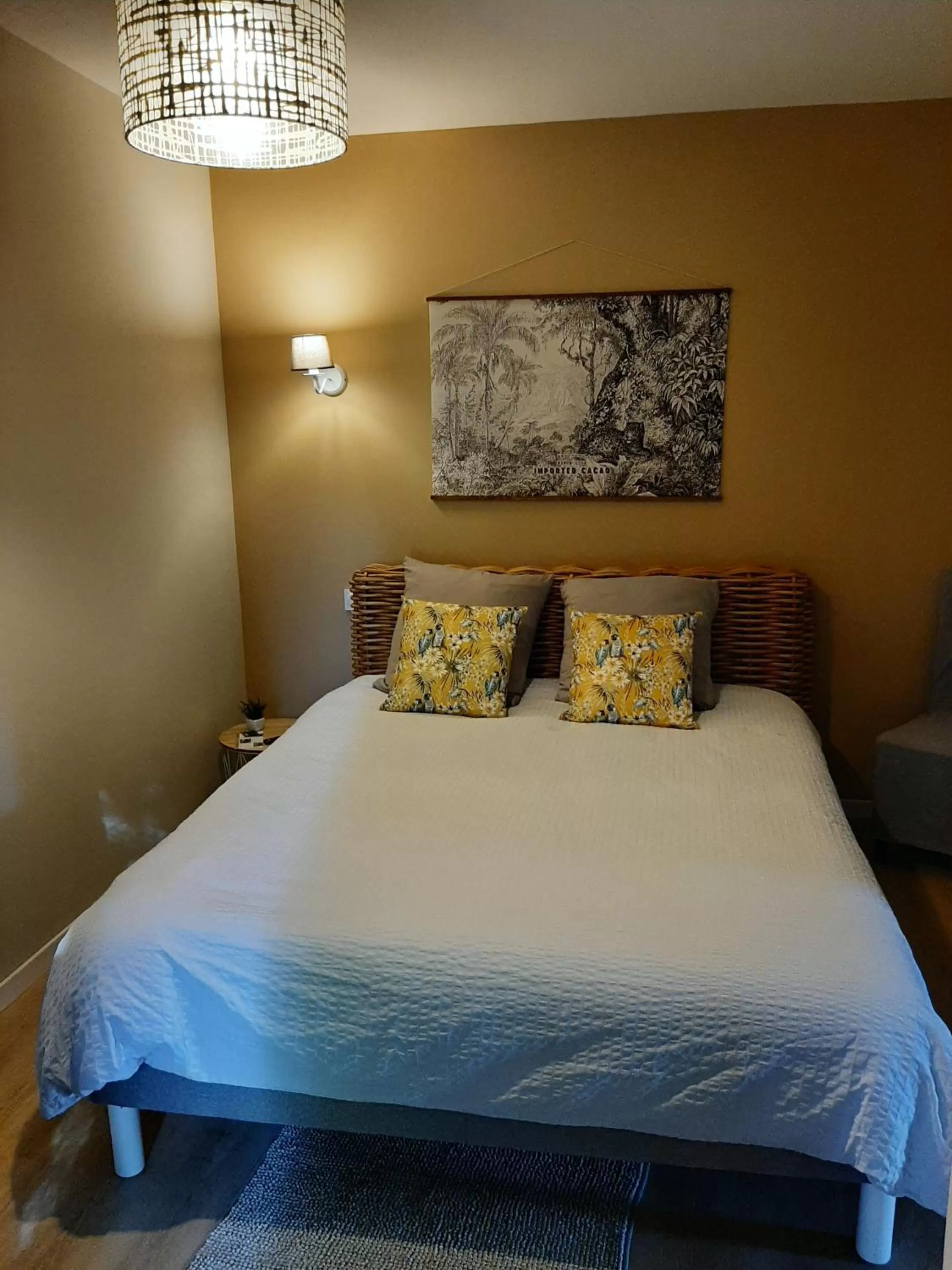 King Room - single occupancy in La Villa Claudia Jardin et Spa