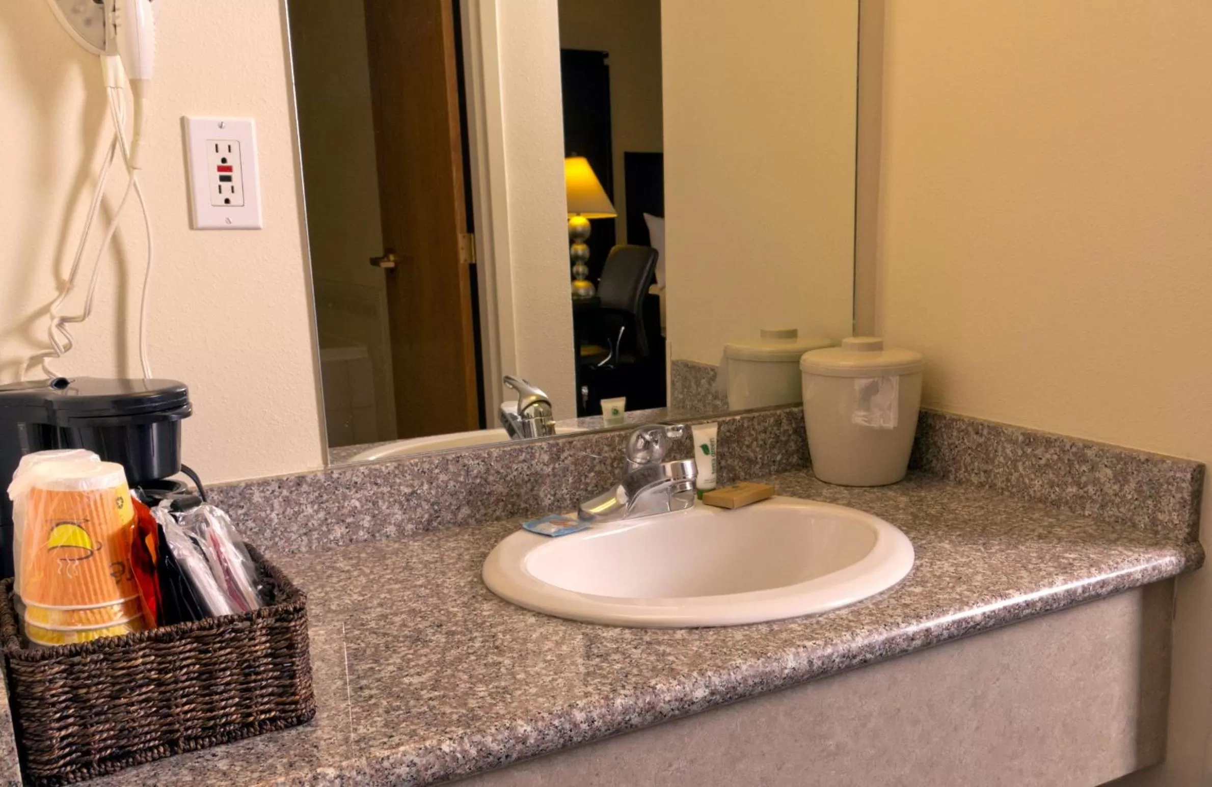 Queen Room with Two Queen Beds with Balcony - Non-Smoking / No Pets Allowed in Cedars Inn