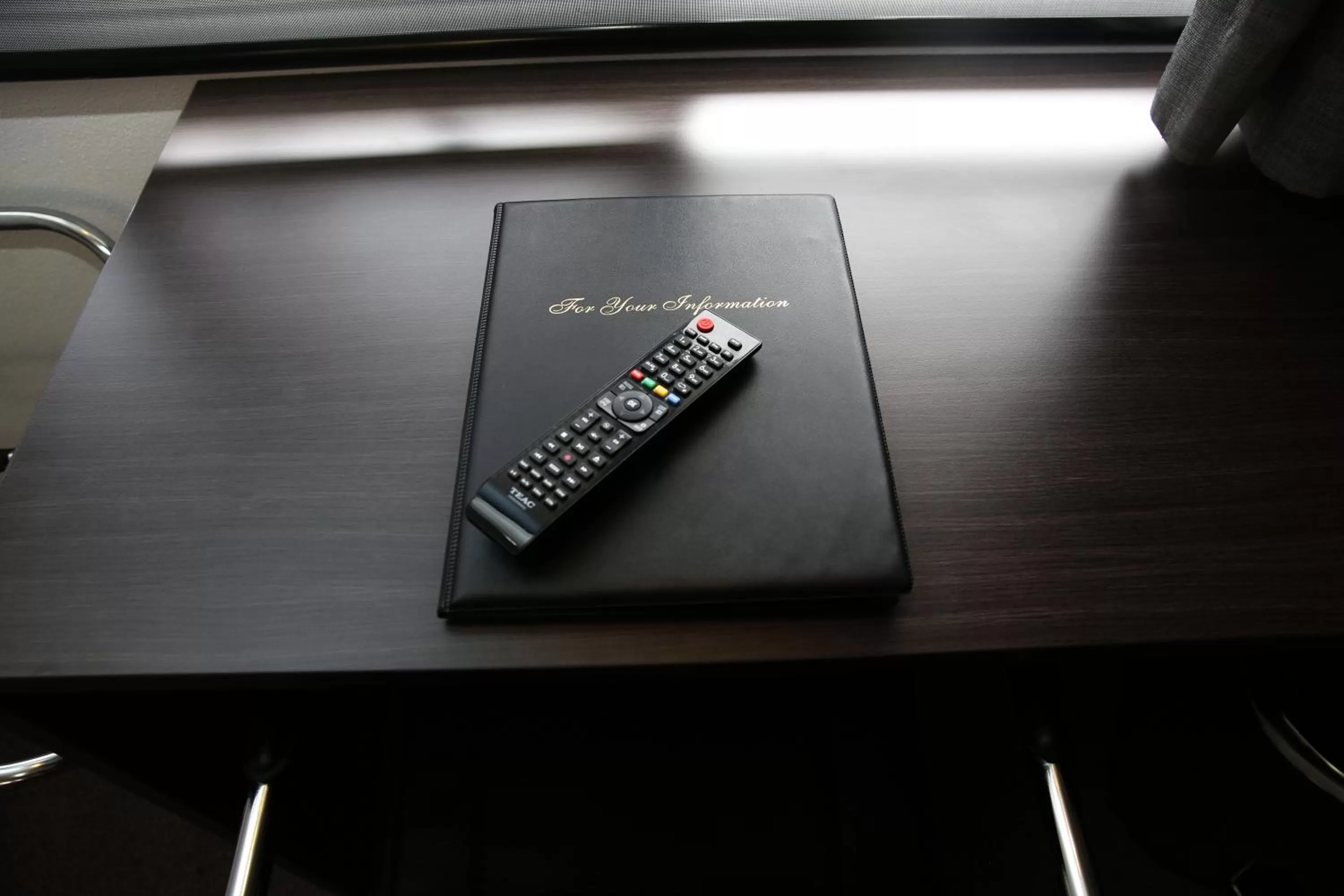 Queen Room in White Manor Motel