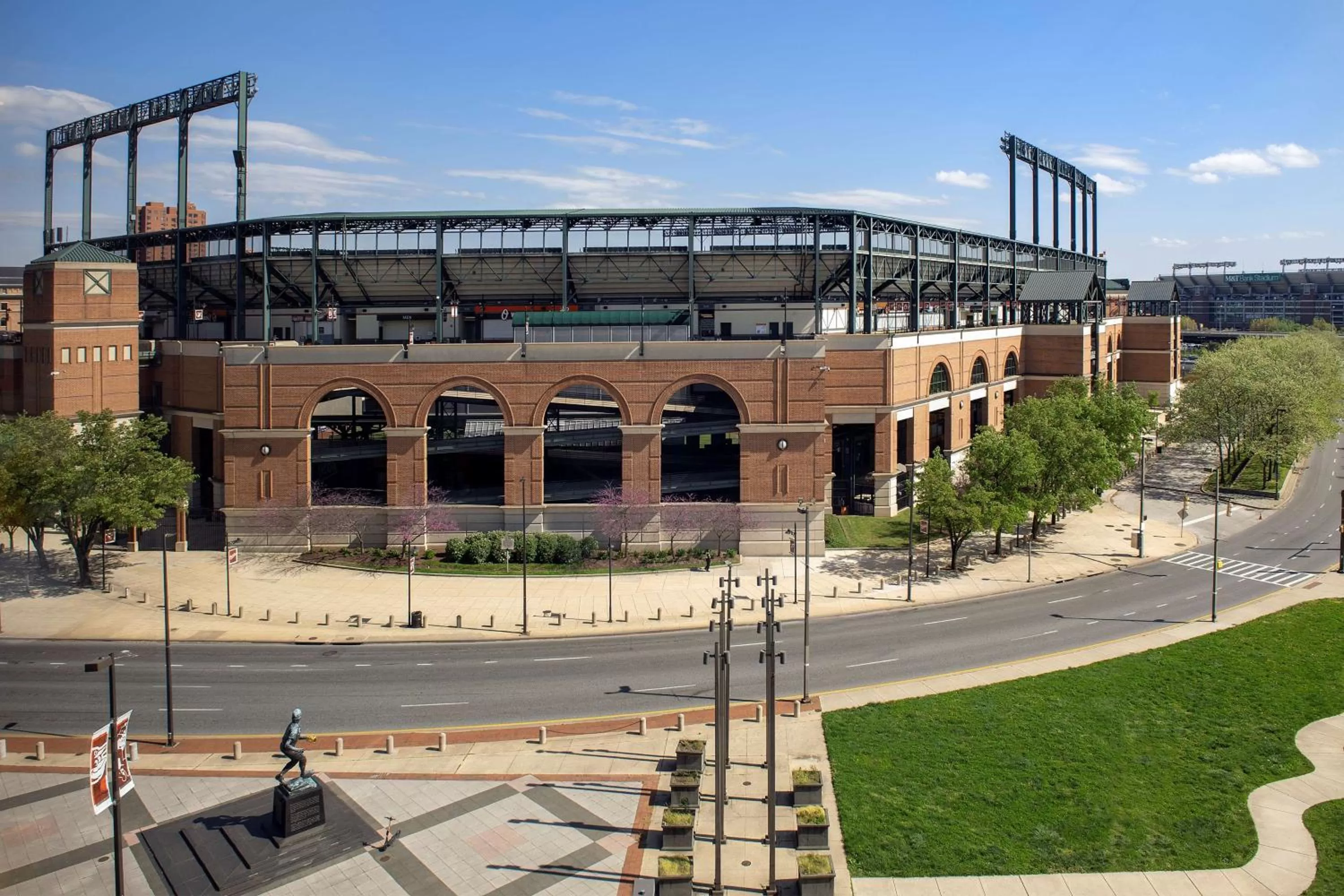 Corner King Suite with Sofa Bed - Non-Smoking in Hampton Inn Baltimore-Downtown-Convention Center
